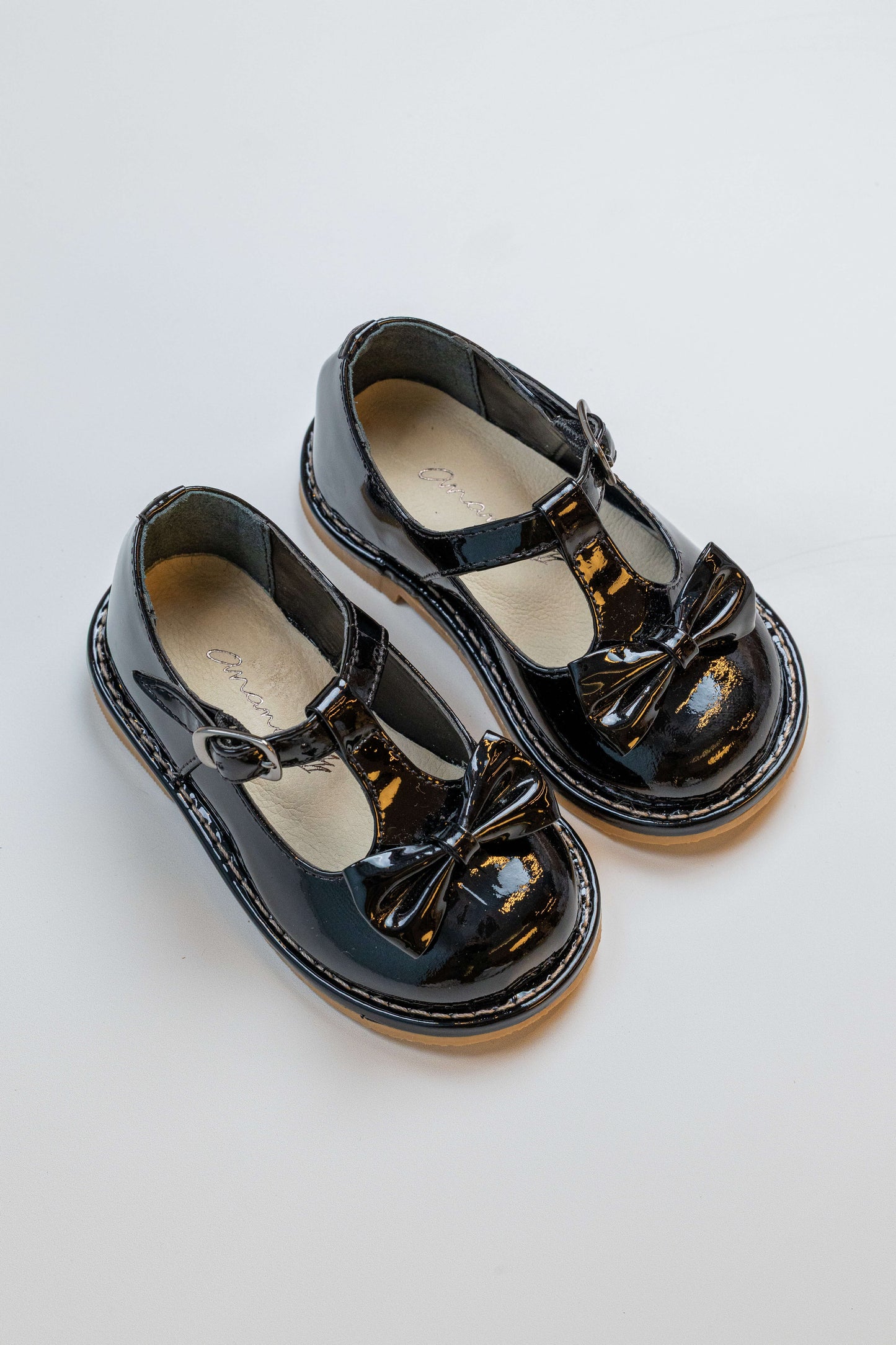 Sapato Infantil Ananás George Bow Couro Verniz Preto