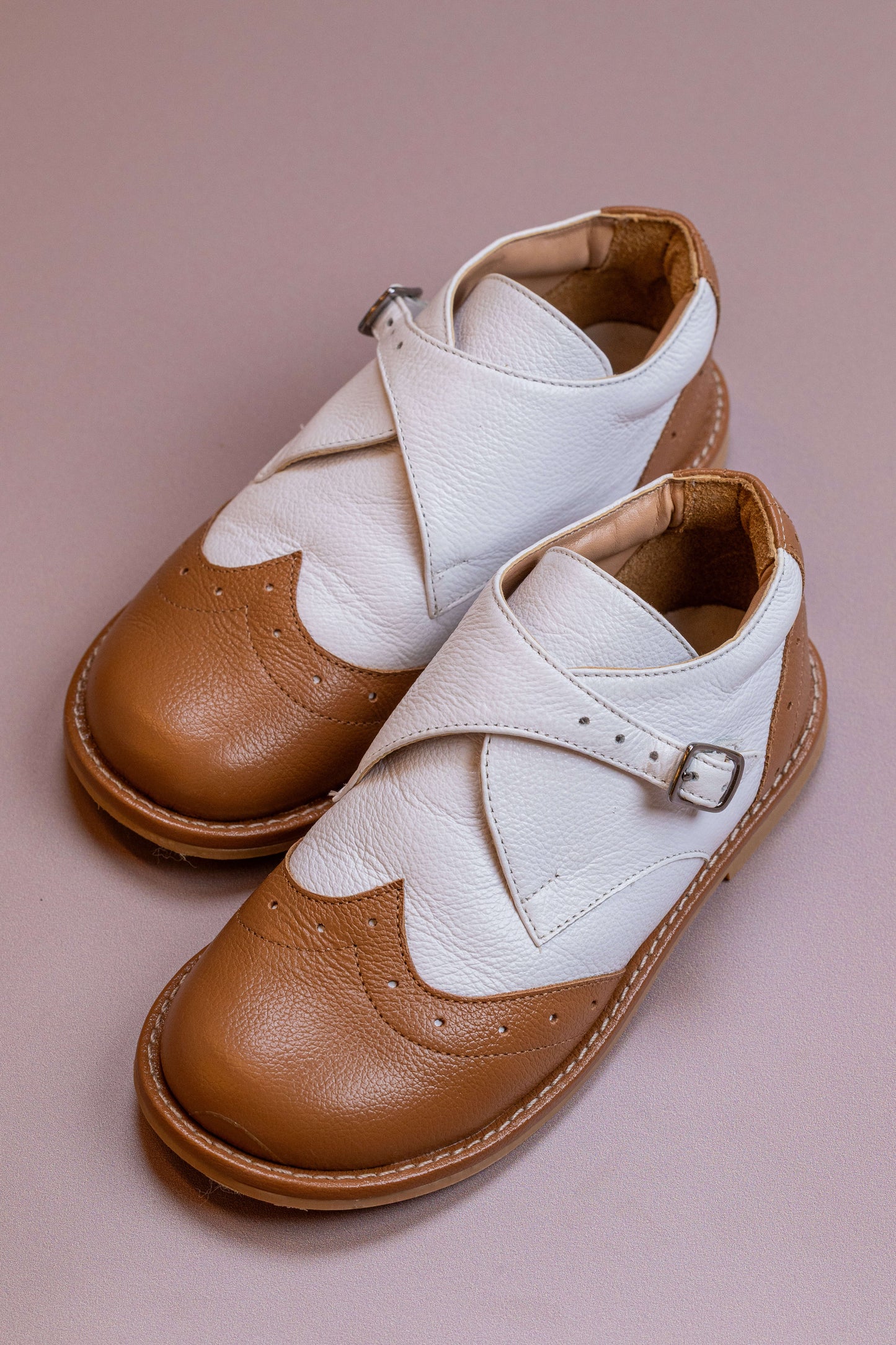 Sapato Infantil Ananás Dudu Couro Branco com Caramelo