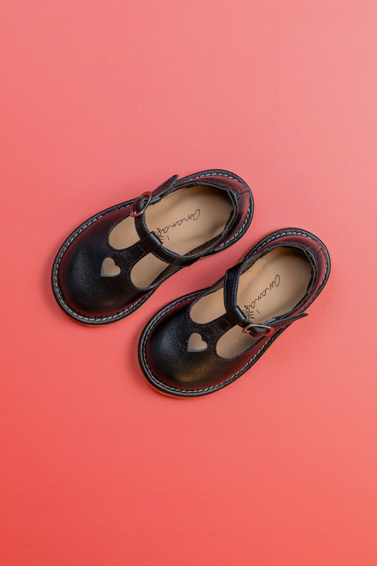 Sapato Infantil Ananás George Coracão Couro Preto