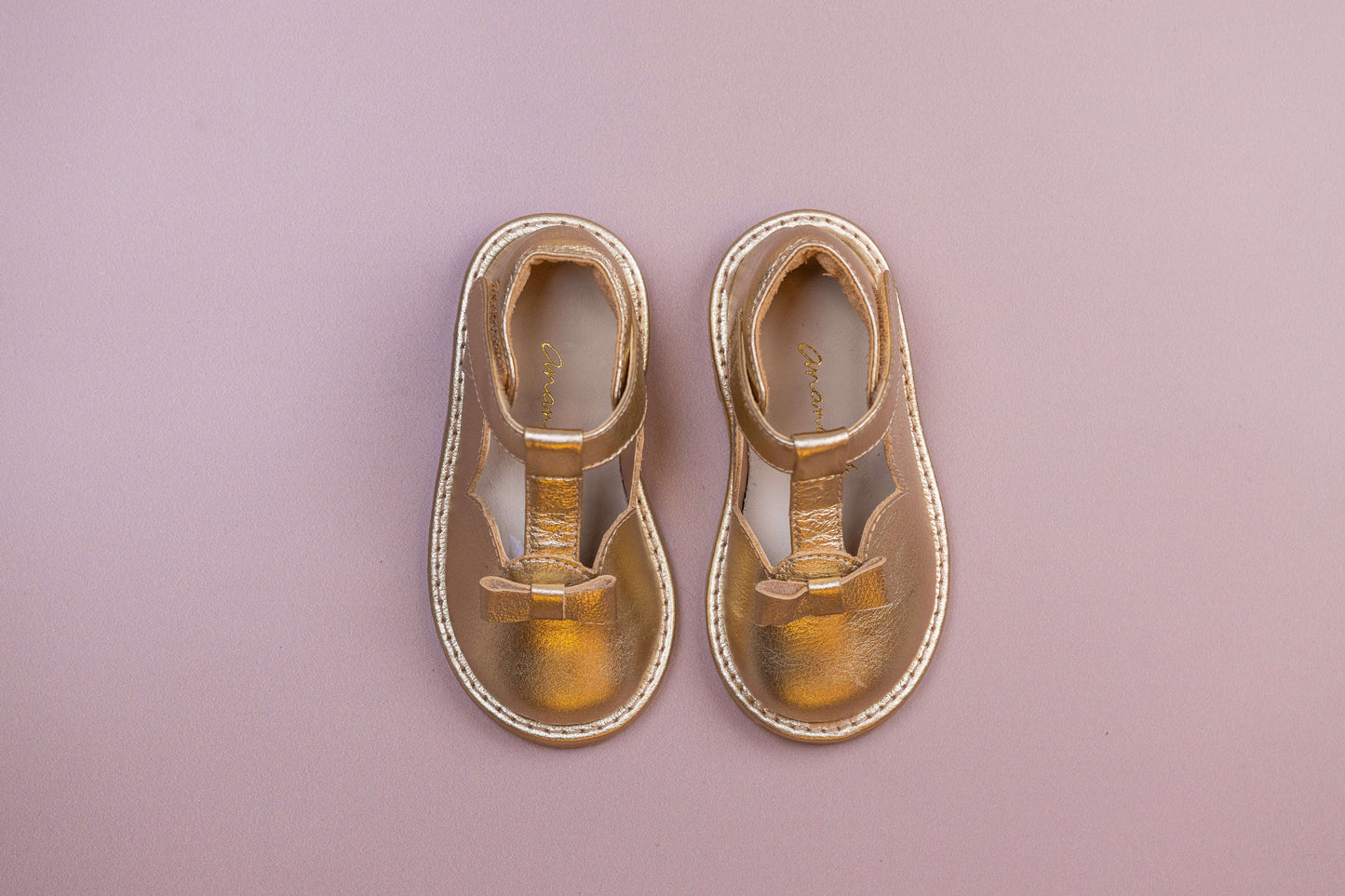 Sapato Infantil Ananás Emma Couro Metalizado Ouro