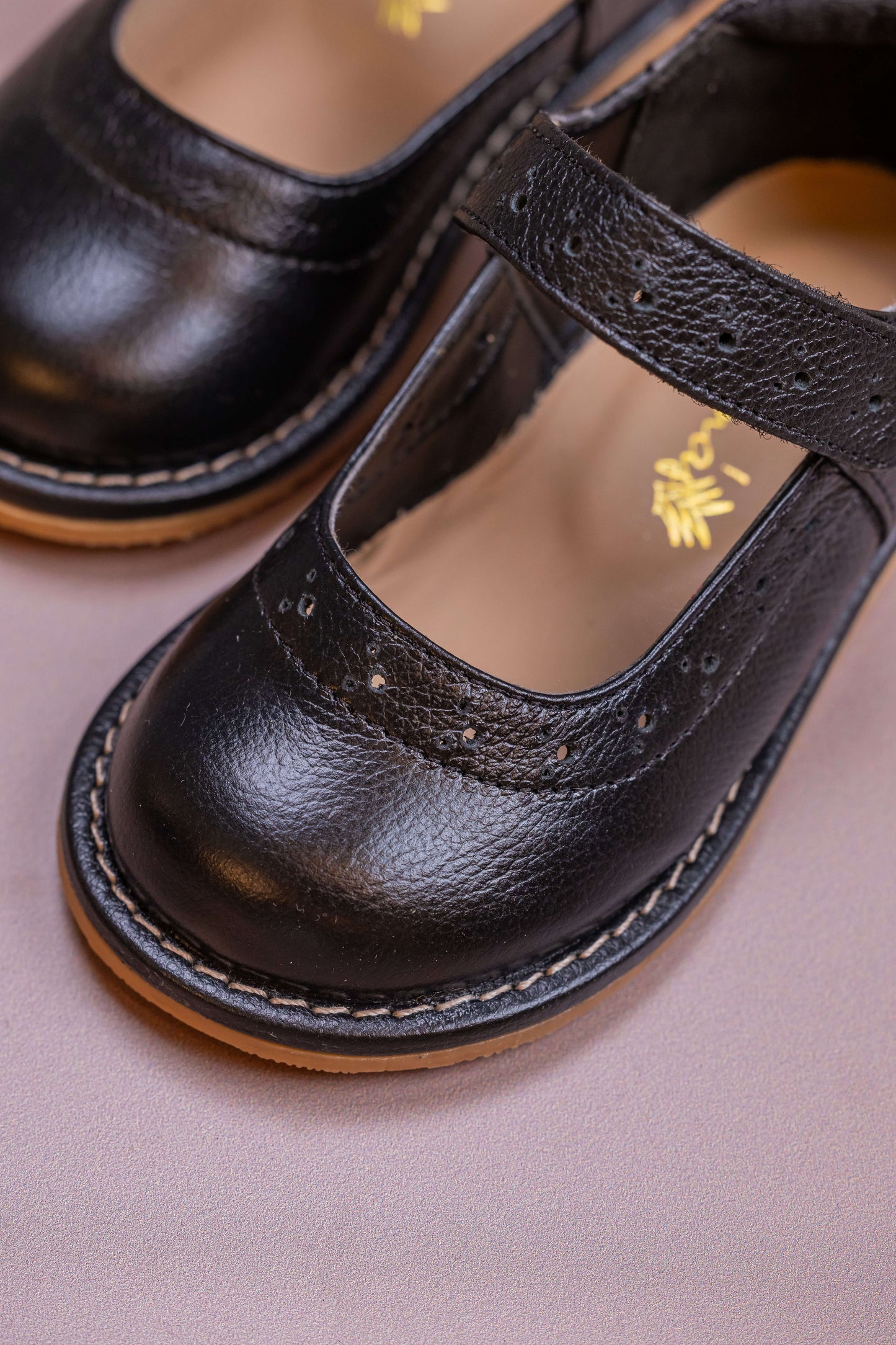 Sapato Infantil Ananás Olympia Couro Preto