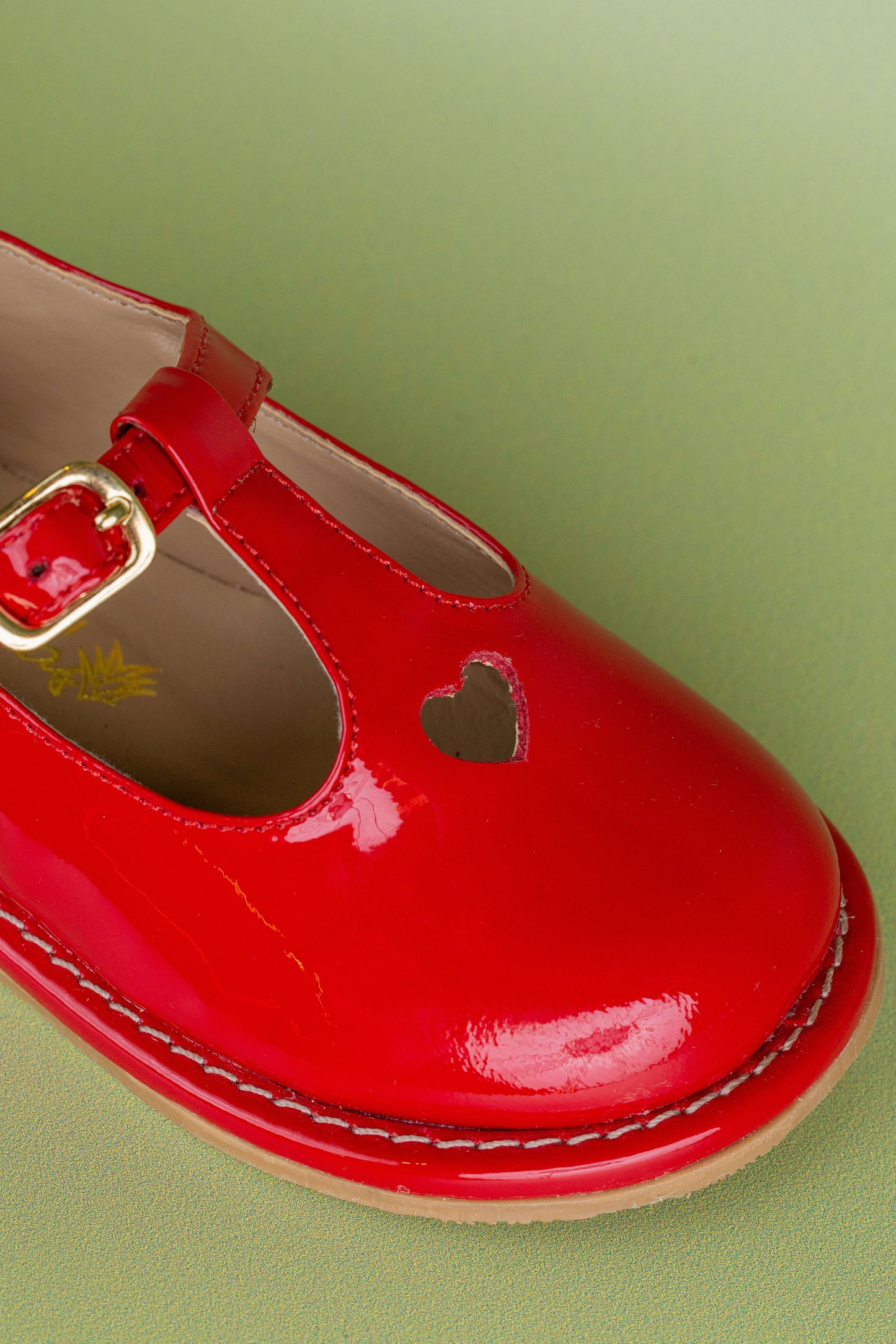 Sapato Infantil Ananás George Coracão Couro Verniz Vermelho
