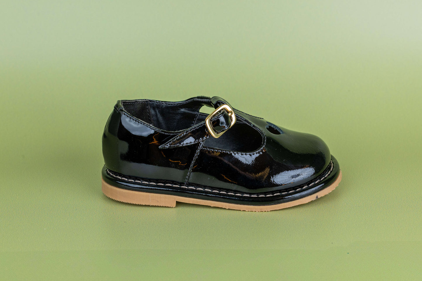 Sapato Infantil Ananás George Coração Couro Verniz Preto
