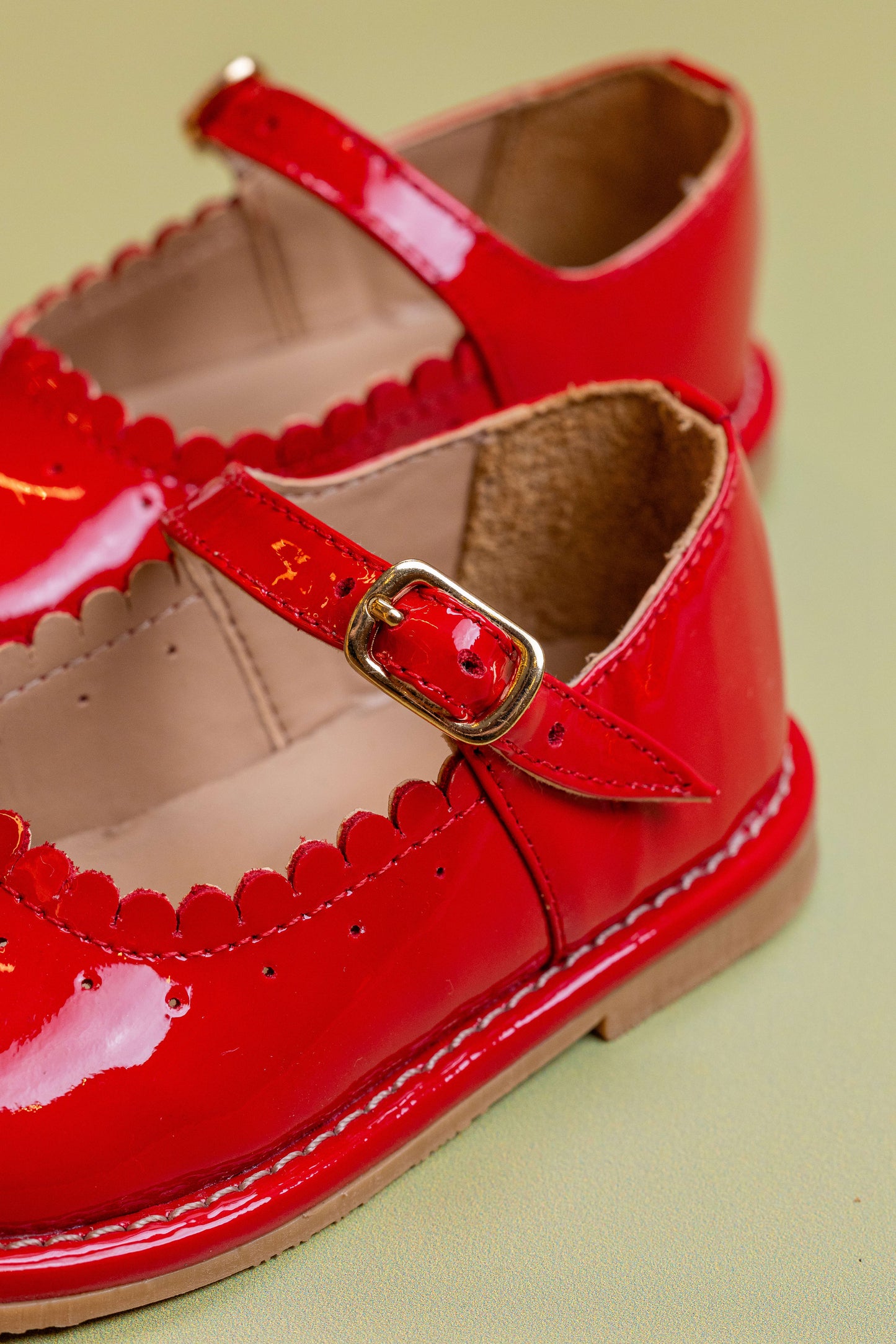 Sapato Infantil Ananás Charlotte Couro Verniz Vermelho