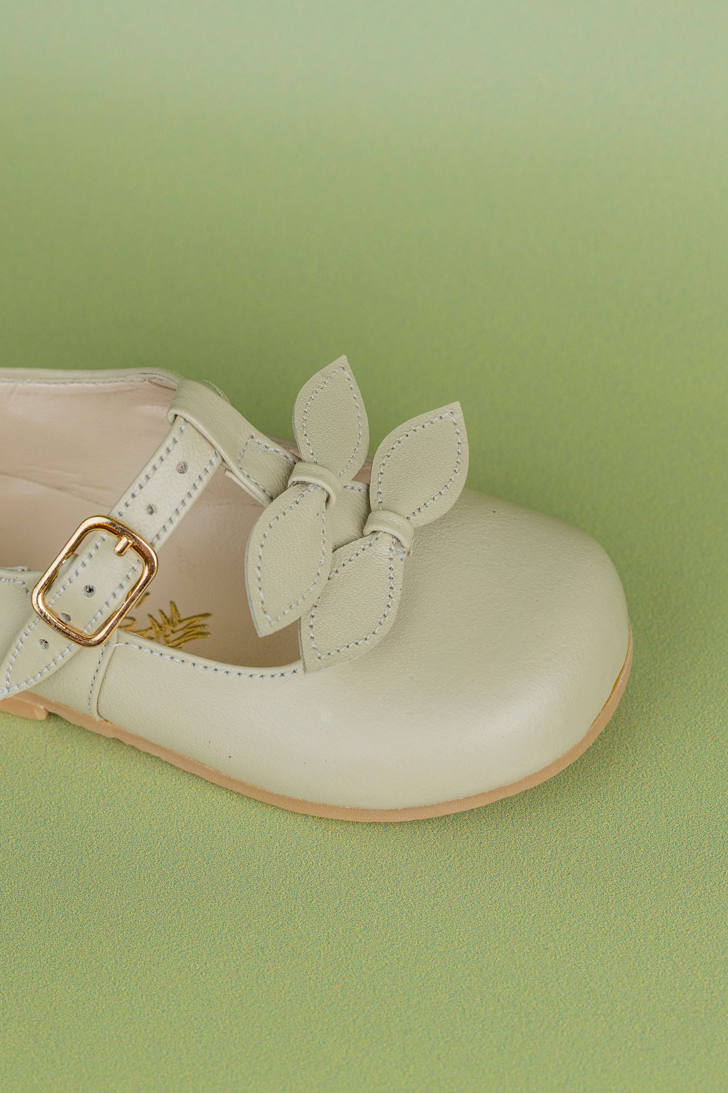 Sapato Infantil Ananás Sylvie Couro Marfim