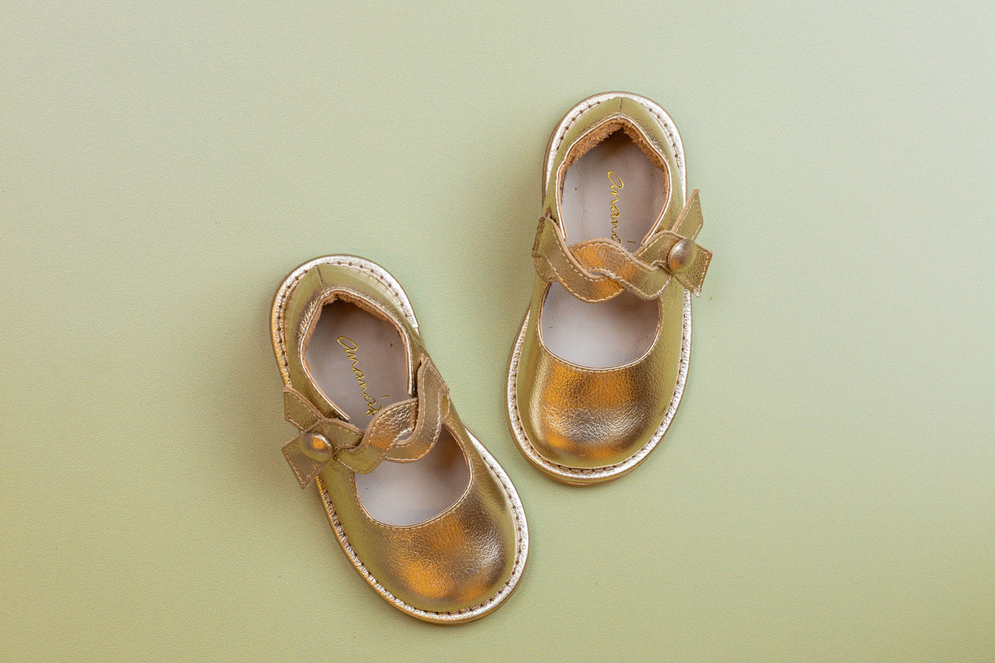 Sapato Infantil Ananás Julia Couro Ouro