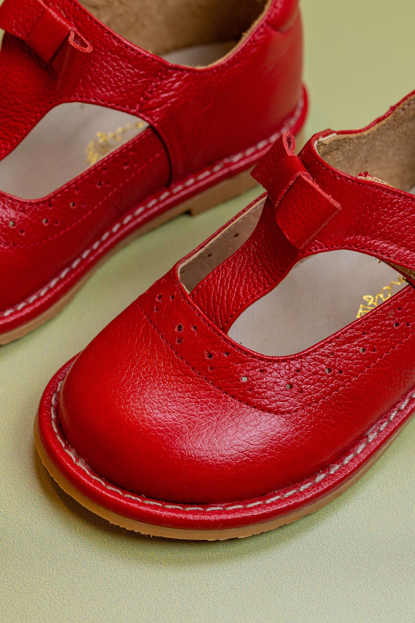 Sapato Infantil Ananás Daphne Couro Vermelho