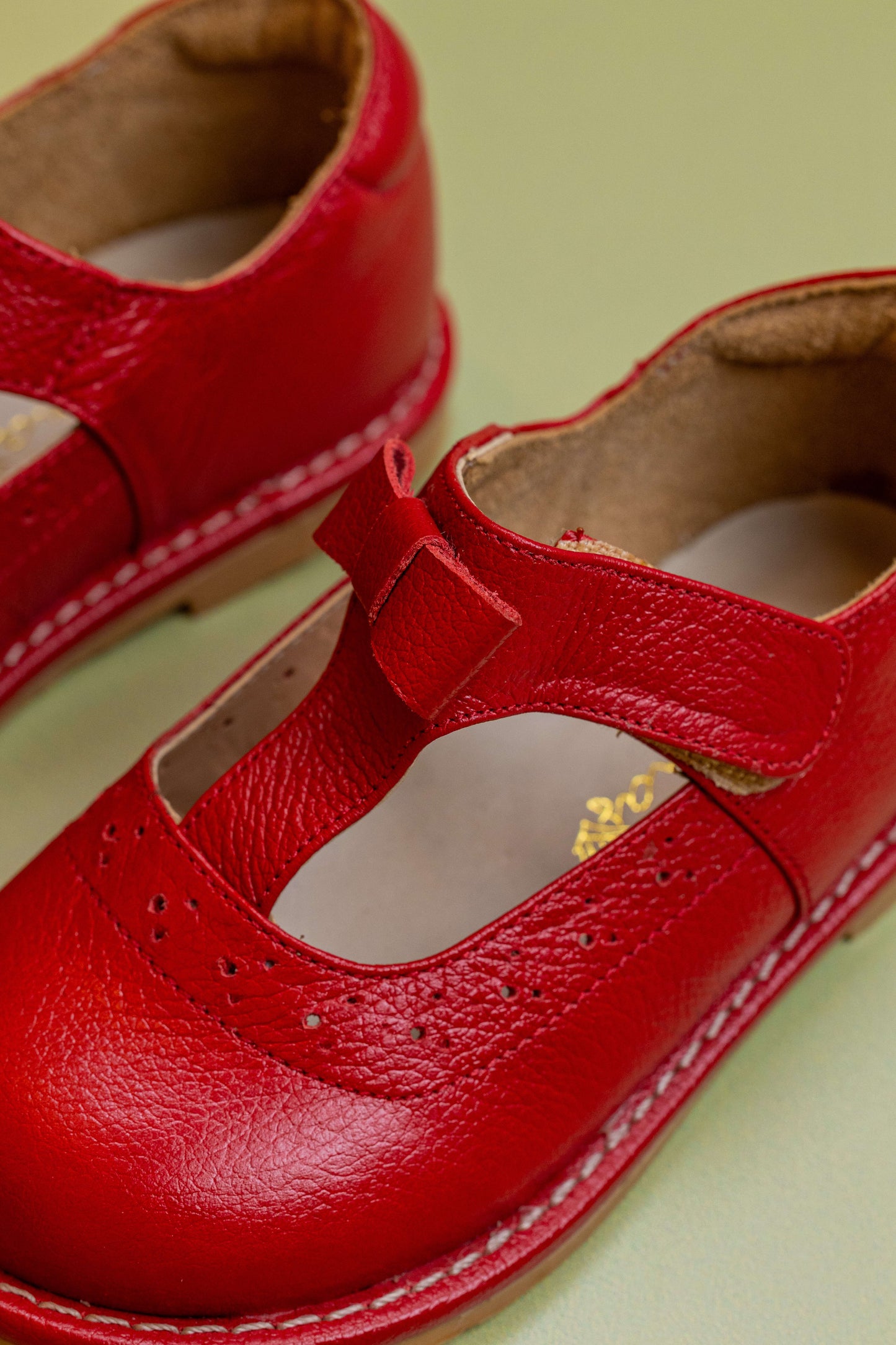 Sapato Infantil Ananás Daphne Couro Vermelho