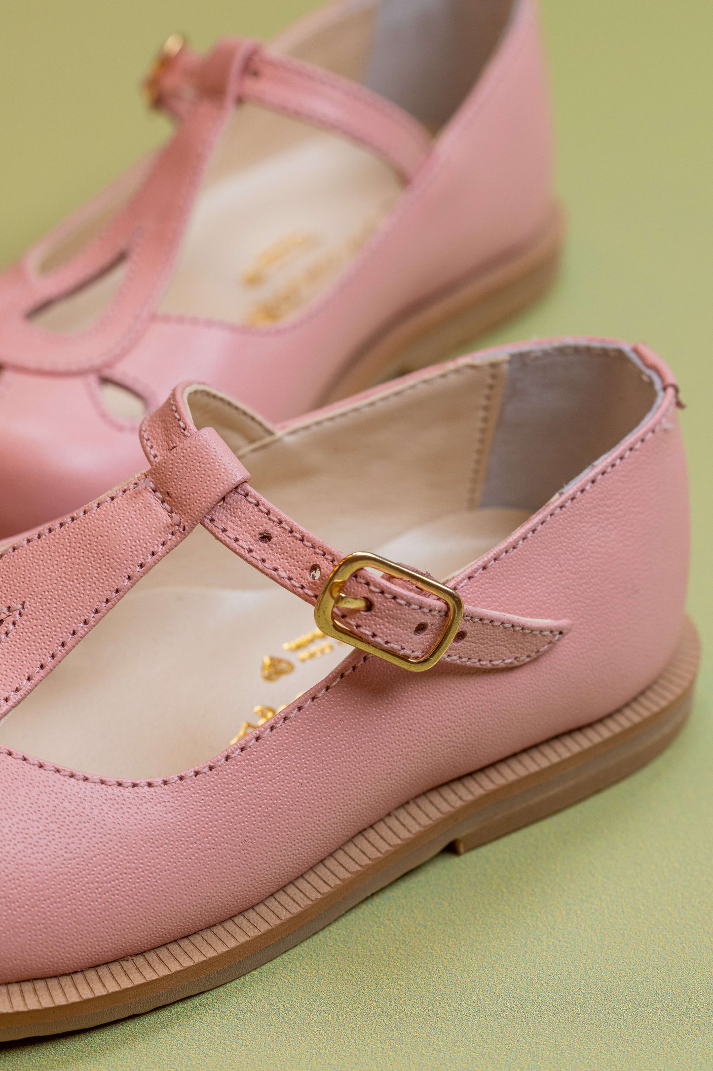 Sapato Infantil Ananás Maggie Couro Rosa Bebê