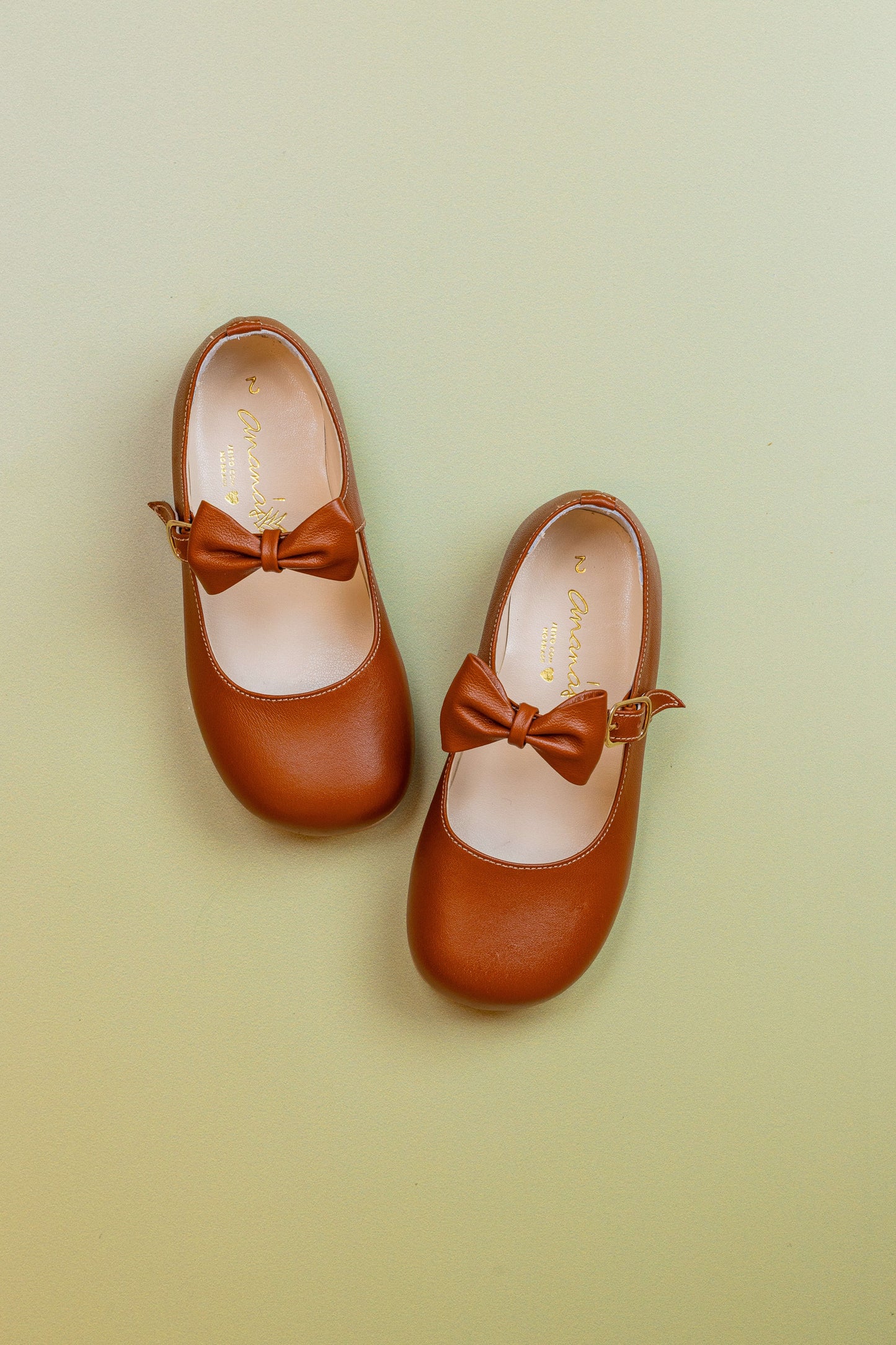 Sapato Infantil Ananás Beth Couro Caramelo