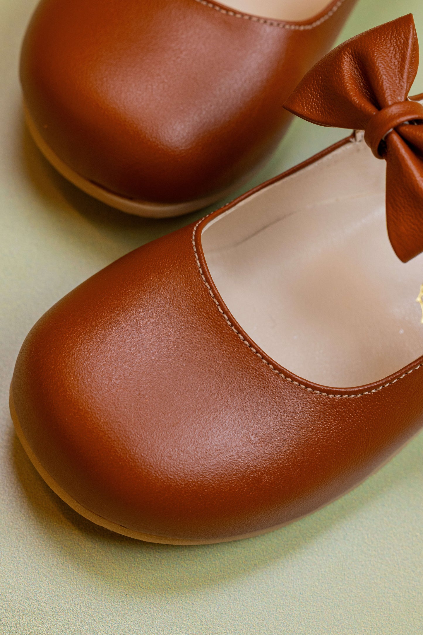 Sapato Infantil Ananás Beth Couro Caramelo
