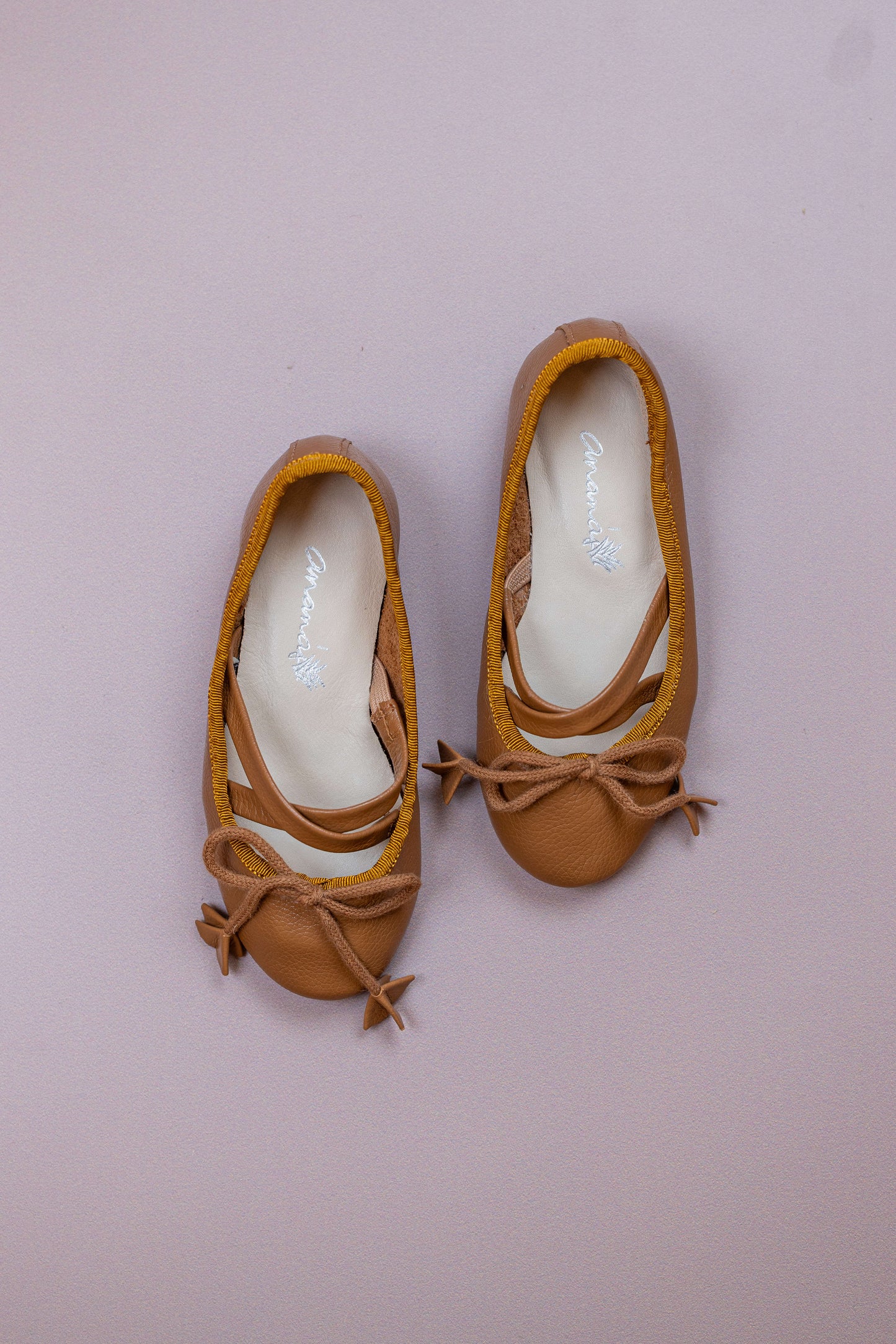 Sapatilha Infantil Ananás Bailarina Anna Couro Caramelo