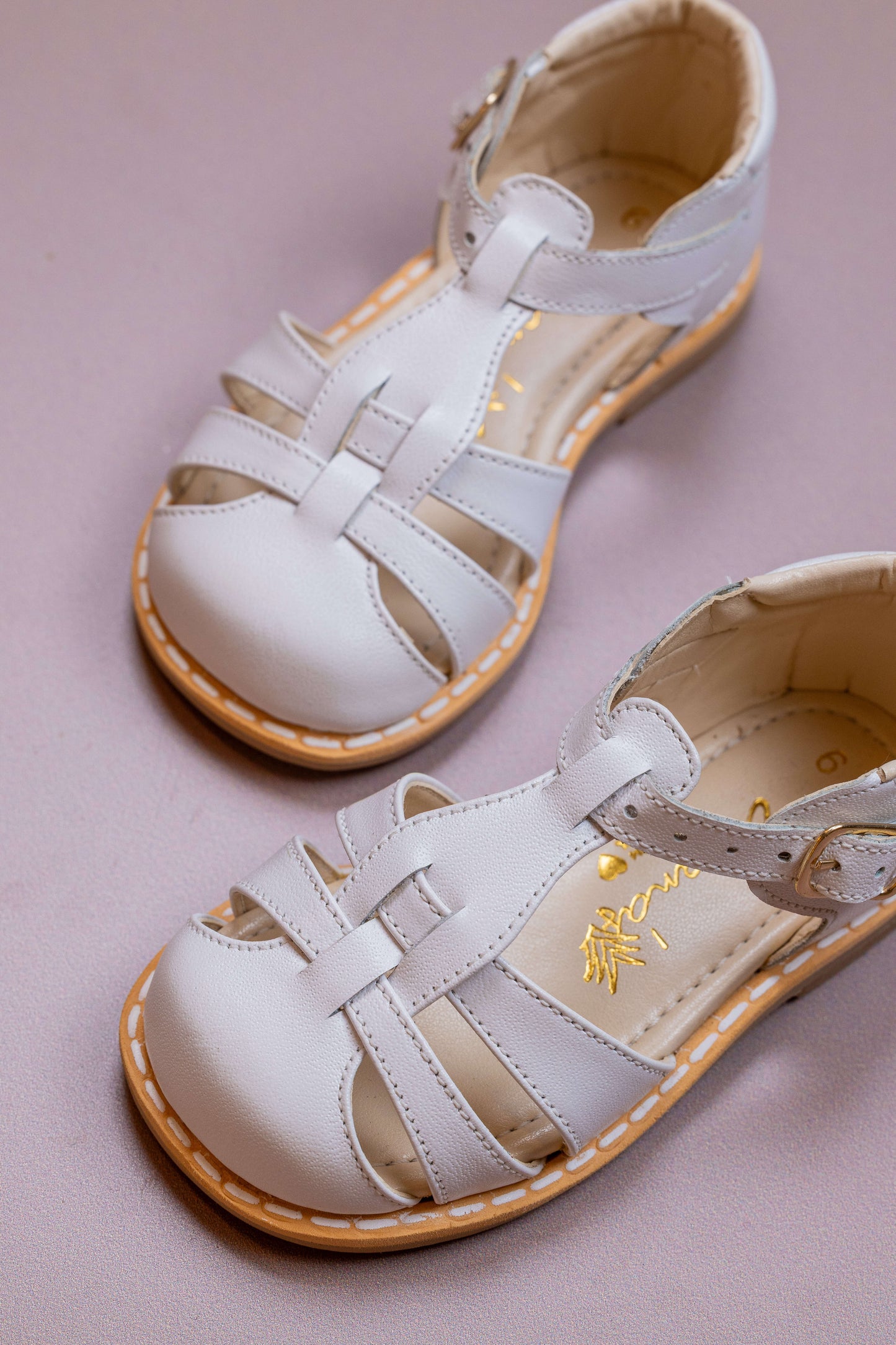 Sandália Infantil Ananás Charlie Couro Branco