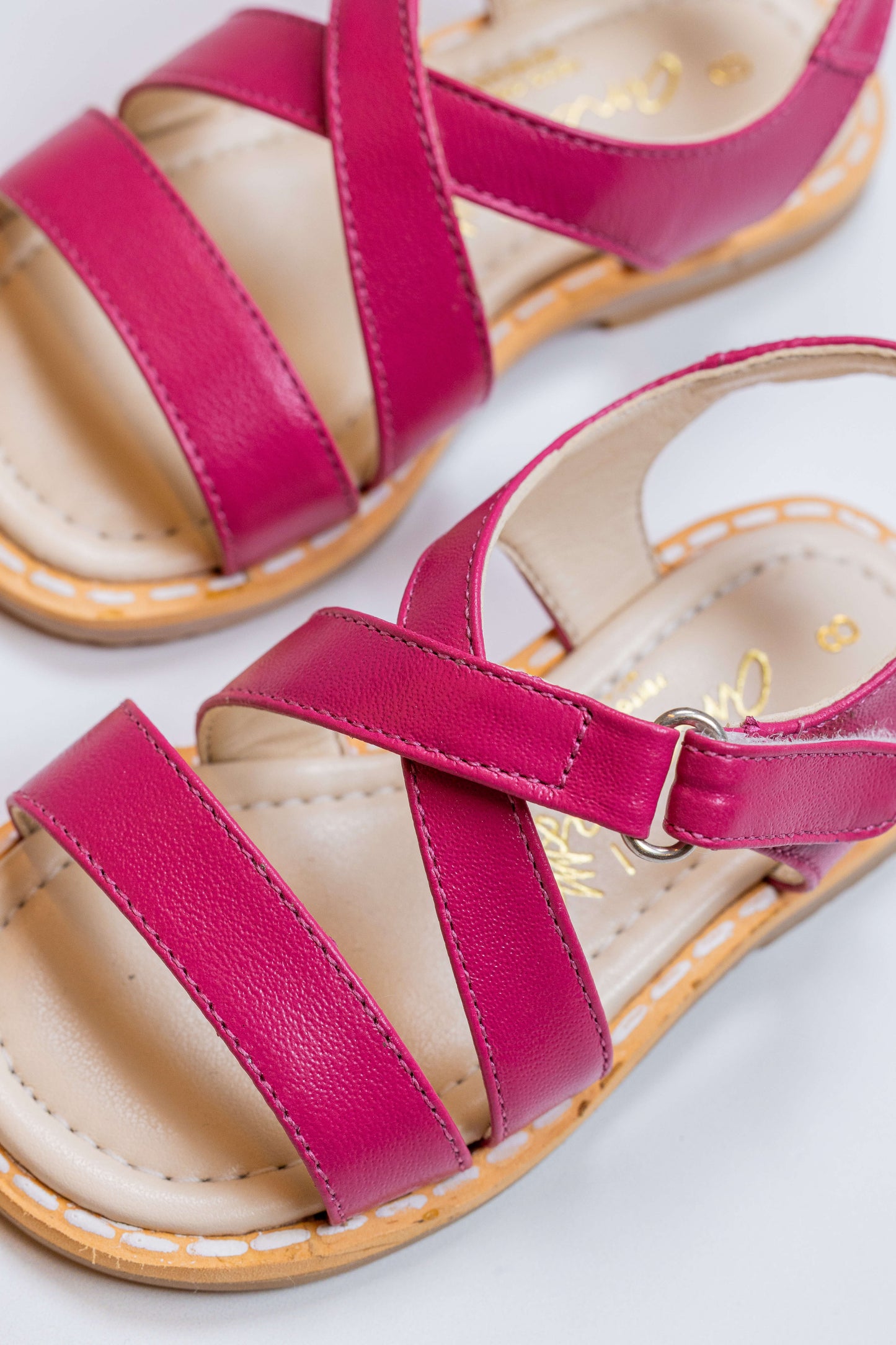 Sandália Infantil Ananás Agnes Couro Rosa Pink