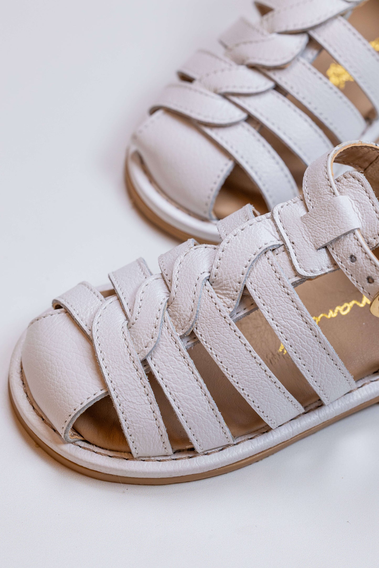 Sandália Infantil Ananás Kira Couro Branco