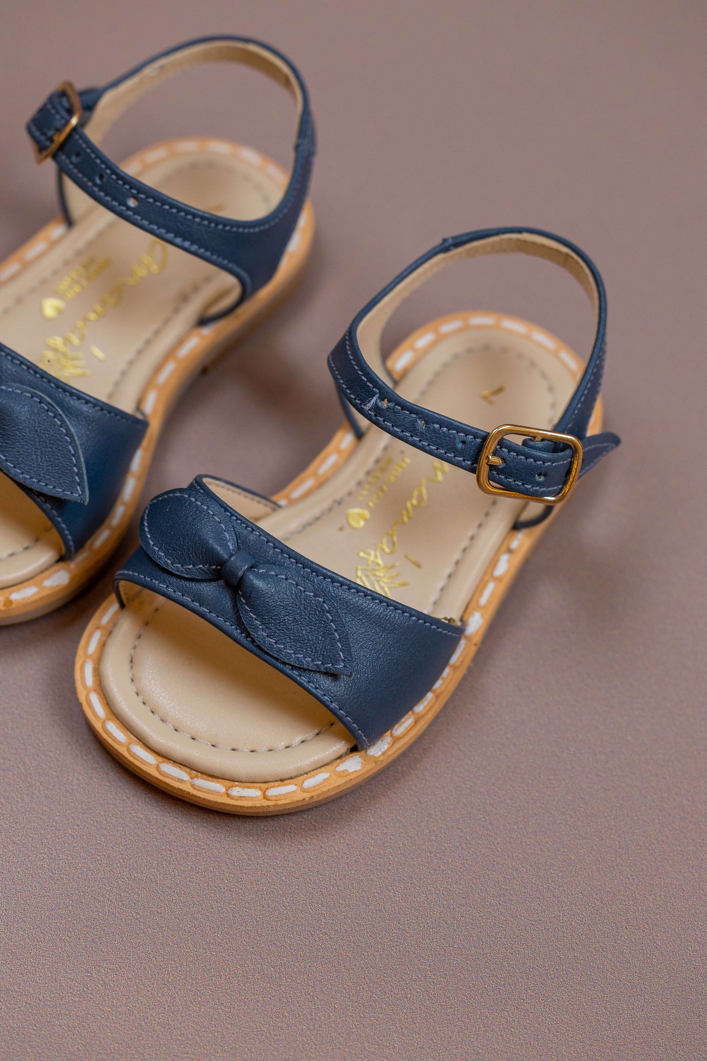 Sandália Infantil Ananás Sarah Couro Azul Jeans