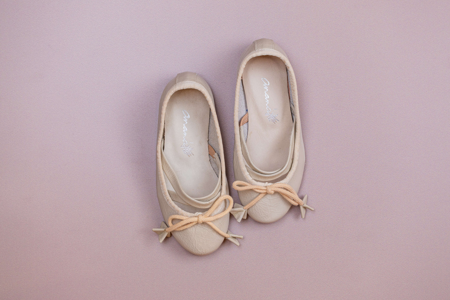 Sapatilha Infantil Ananás Bailarina Anna Verniz Marfim