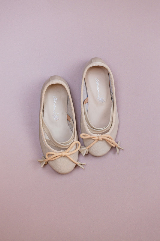 Sapatilha Infantil Ananás Bailarina Anna Verniz Marfim