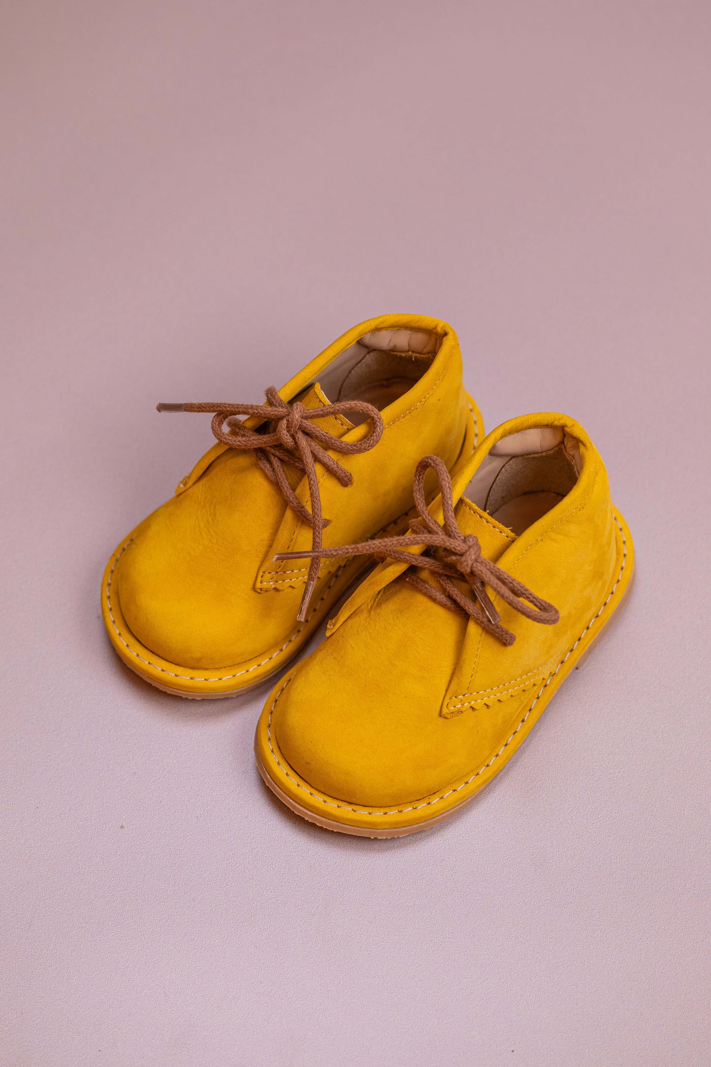 Bota Infantil Ananás Ollie Sued Amarelo Mostarda