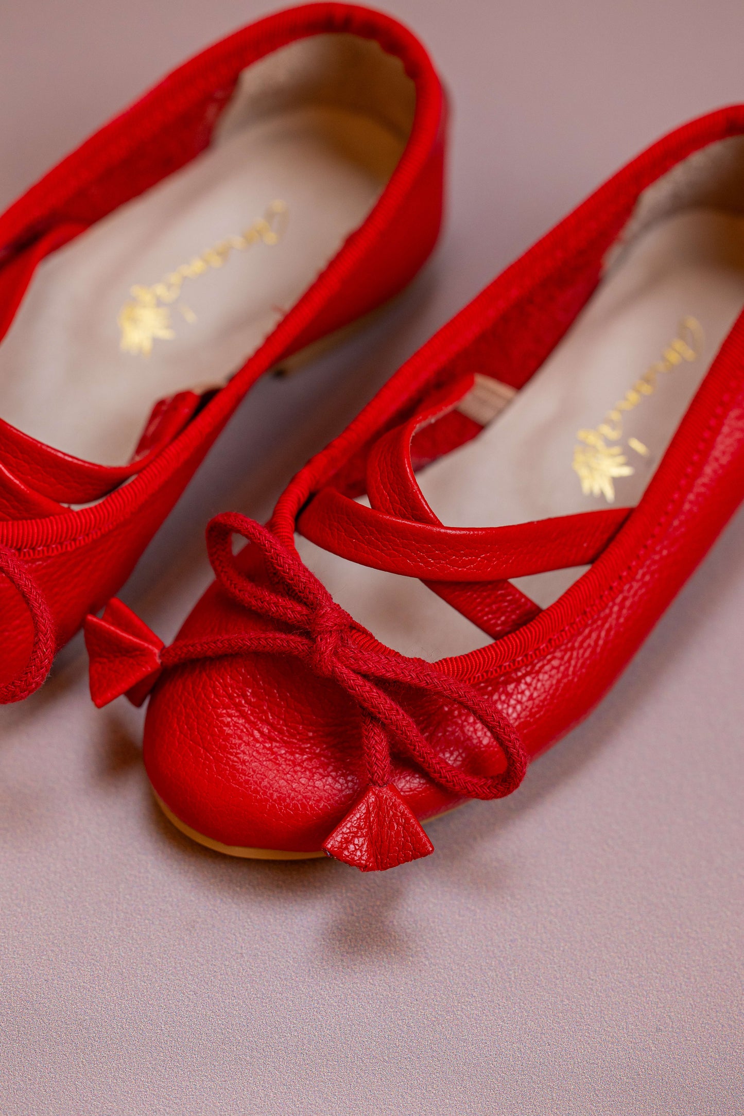 Sapatilha Infantil Ananás Bailarina Anna Couro Vermelho