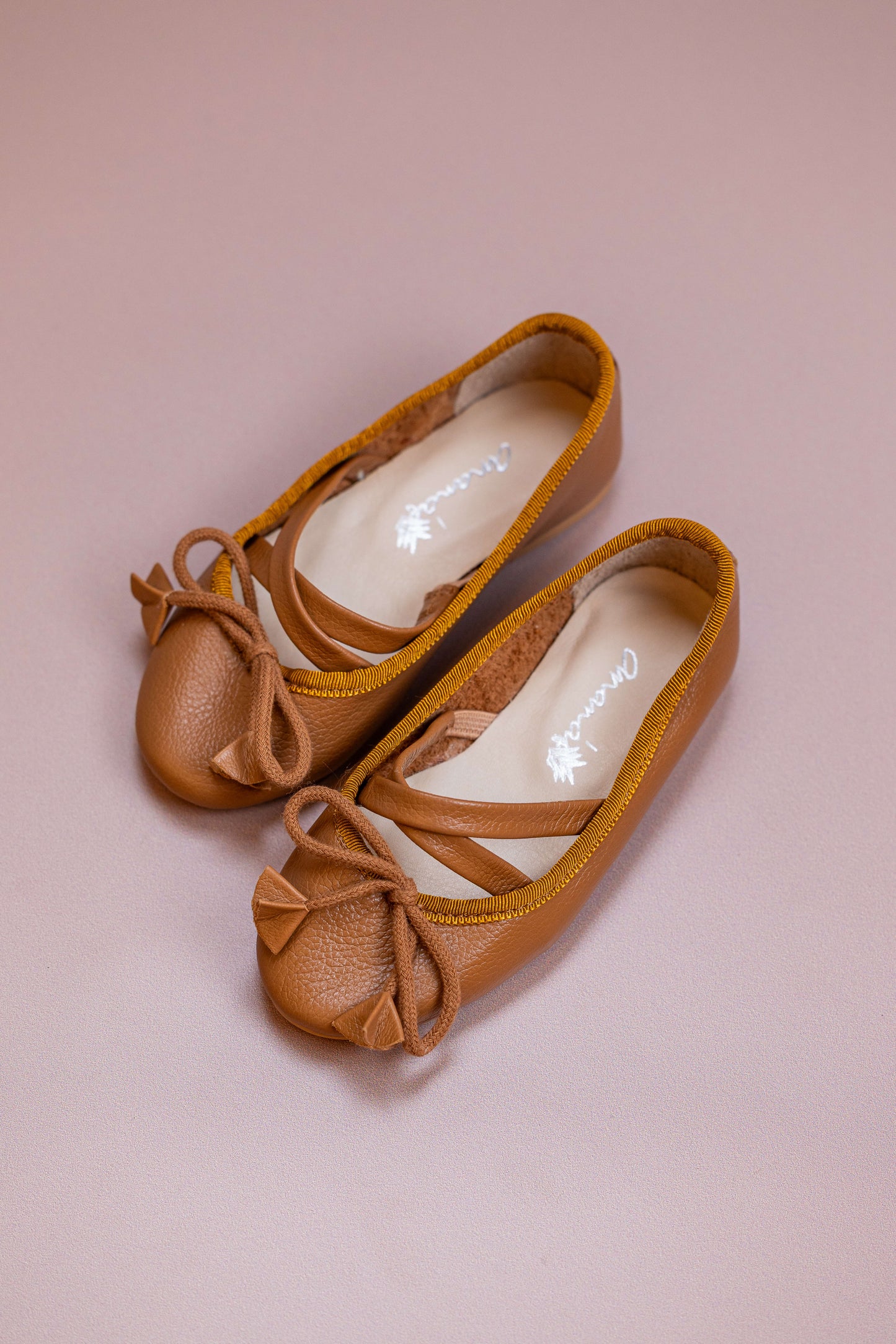 Sapatilha Infantil Ananás Bailarina Anna Couro Caramelo