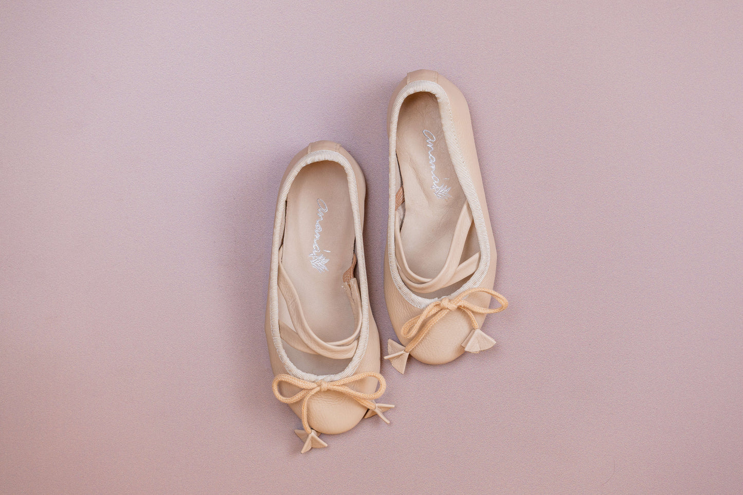 Sapatilha Infantil Ananás Bailarina Anna Couro Marfim