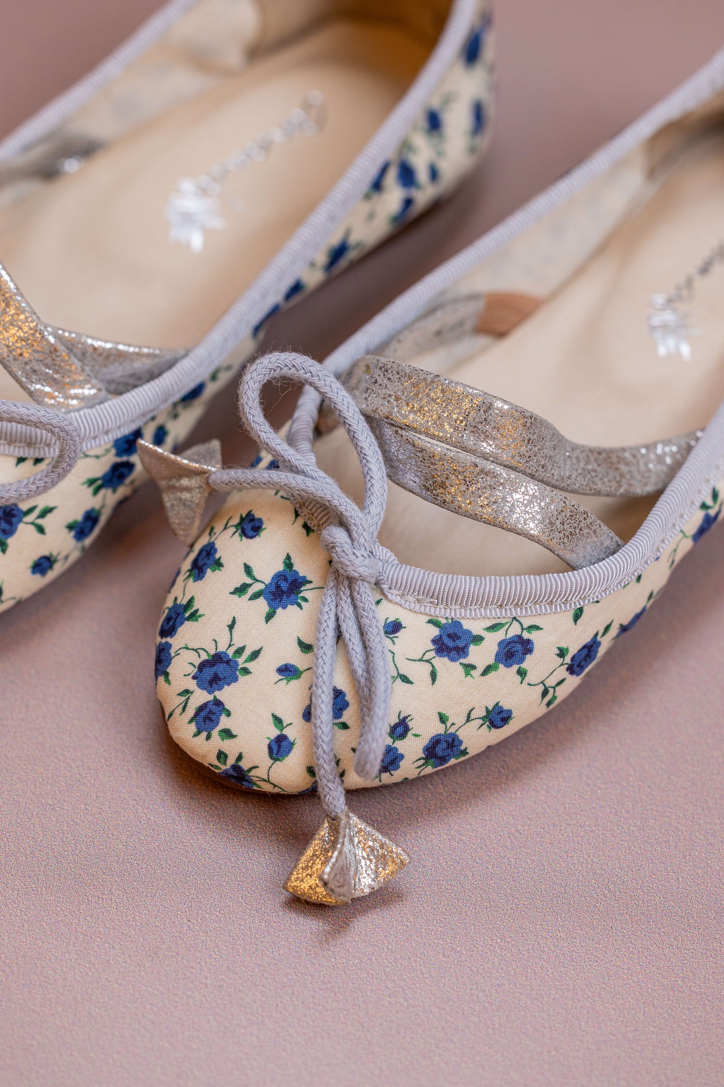 Sapatilha Infantil Ananás Bailarina Tecido Floral Azul