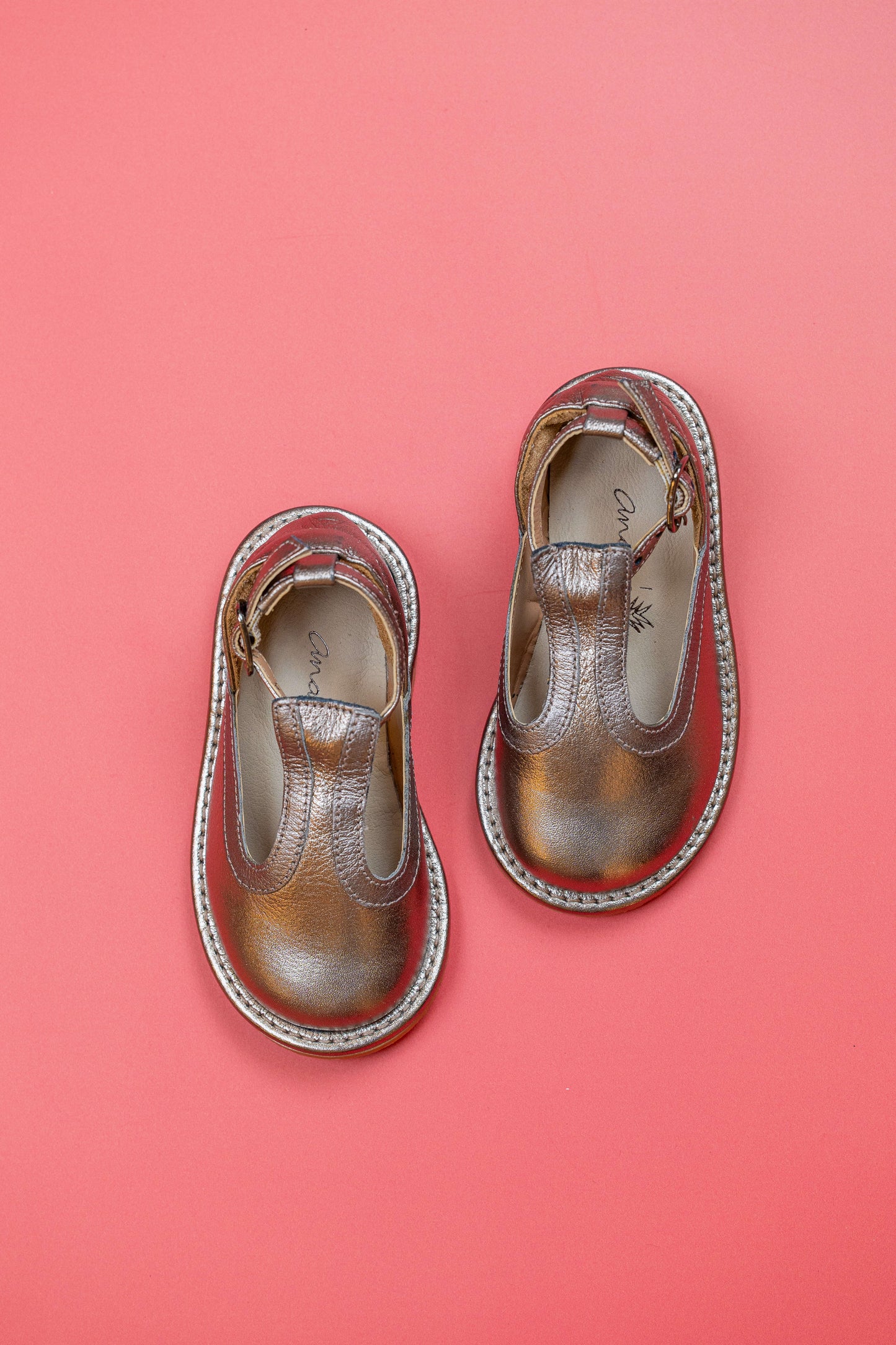 Sapato Infantil Ananás Diana Couro Metalizado Ouro Velho com Prata