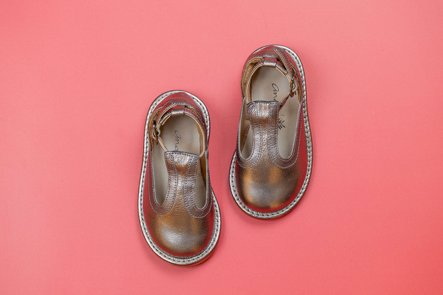 Sapato Infantil Ananás Diana Couro Metalizado Ouro Velho com Prata