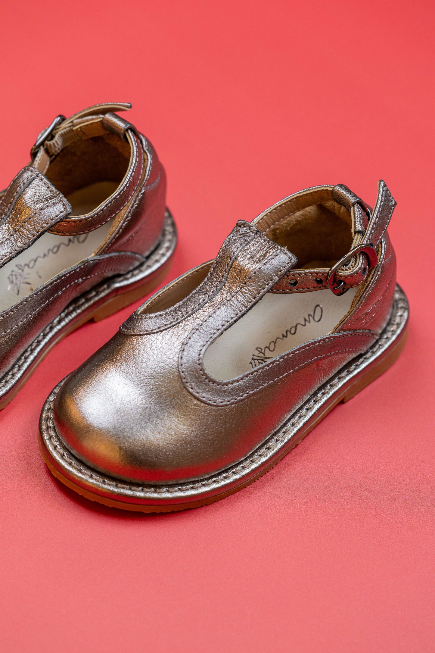 Sapato Infantil Ananás Diana Couro Metalizado Ouro Velho com Prata