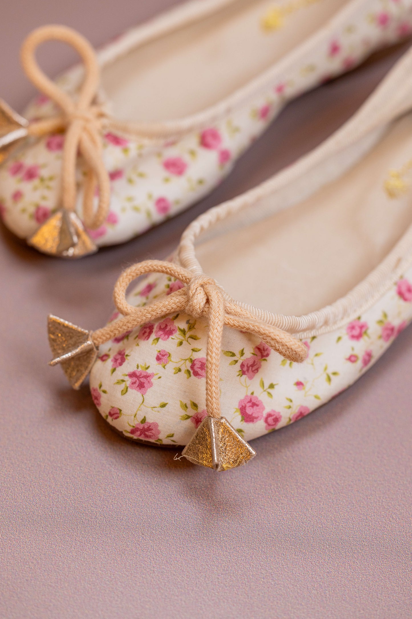 Sapatilha Infantil Ananás Bailarina Tecido Floral Rosa