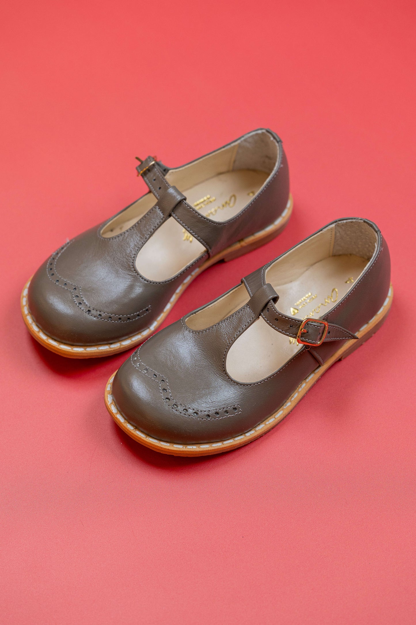 Sapato Infantil Ananás George Dots Couro Cinza