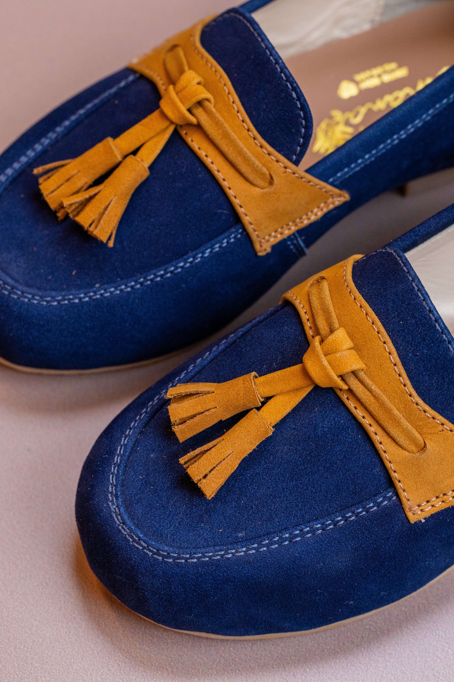 Sapato Infantil Ananás Teco Couro Nobuck Azul Marinho e Caramelo