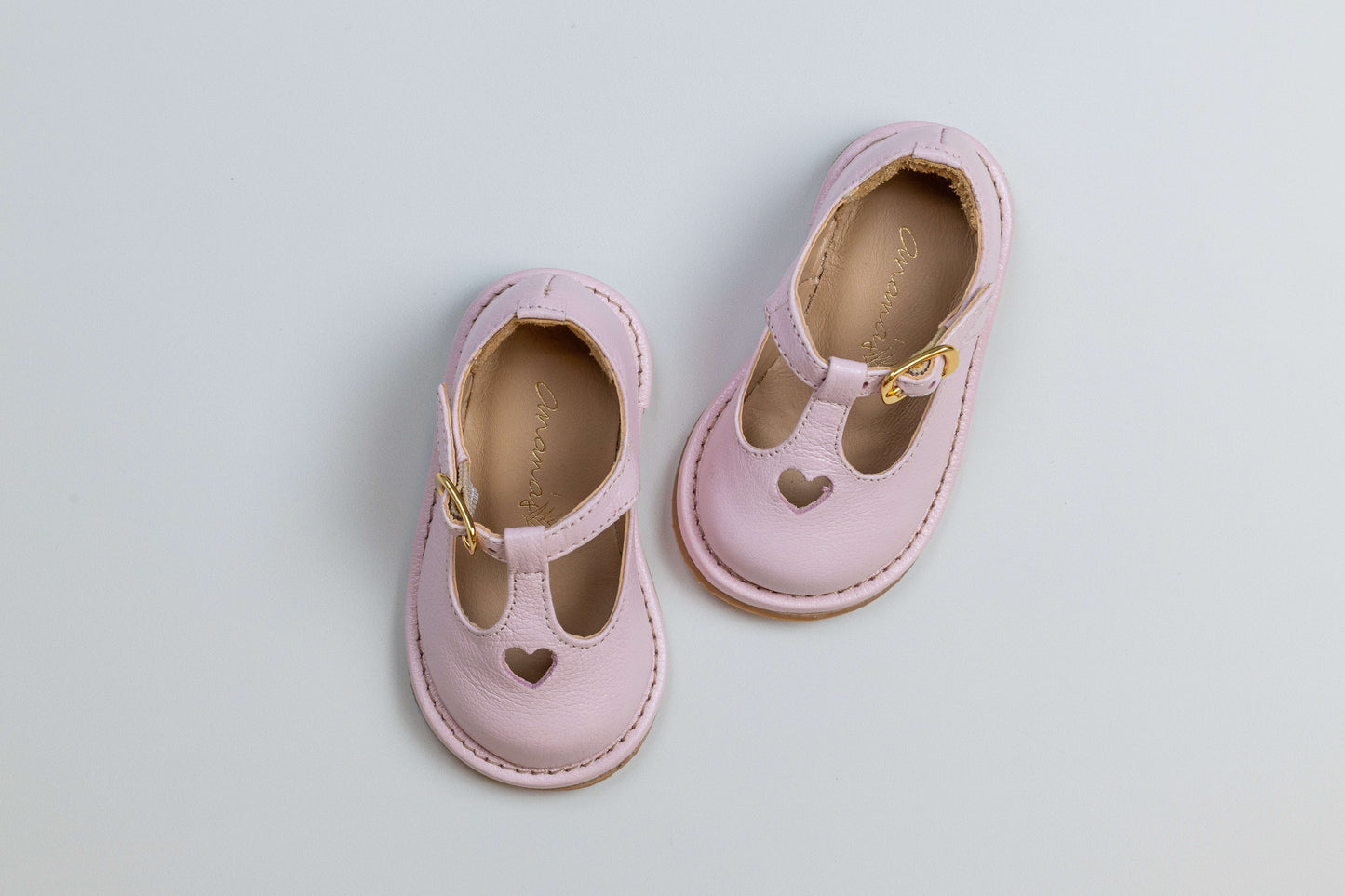 Sapato Infantil Ananás George Coracão Couro Rosa Bebê