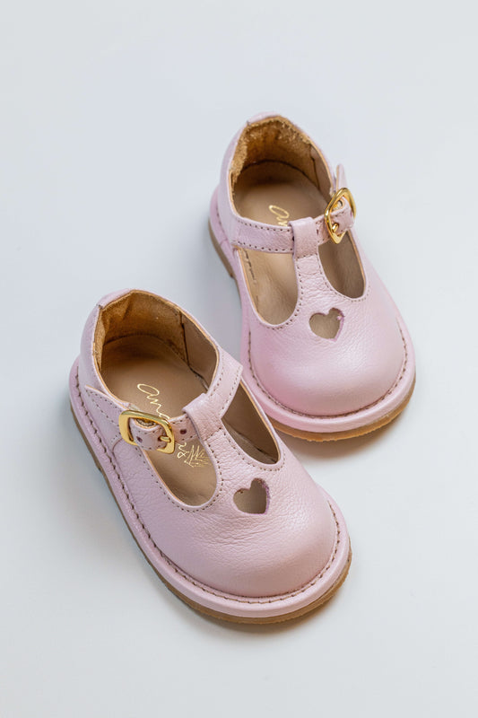 Sapato Infantil Ananás George Coracão Couro Rosa Bebê
