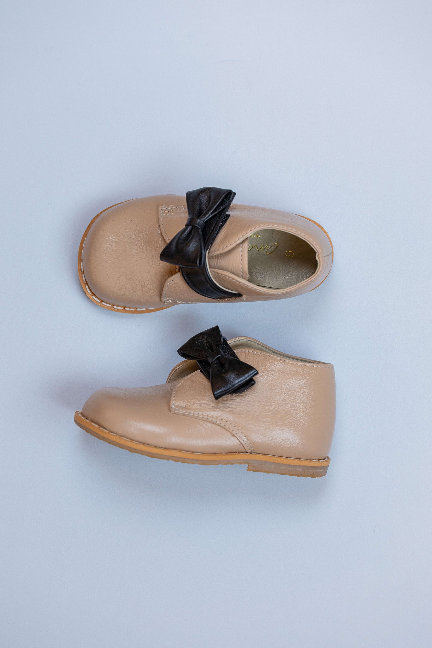 Bota Infantil Ananás Lari Couro Bege com Preto