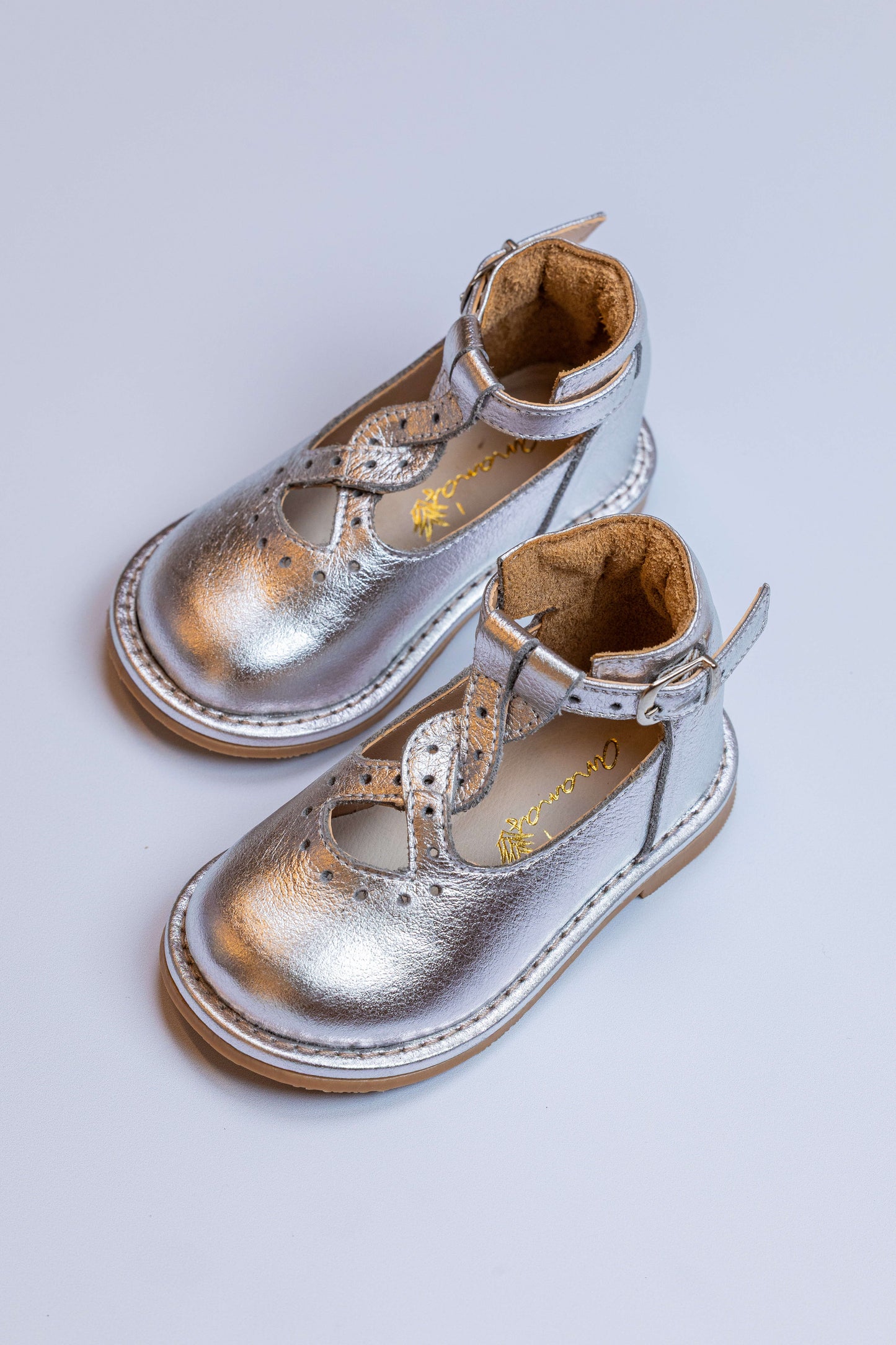 Sapato Infantil Ananás Juliet Metalizado Prata