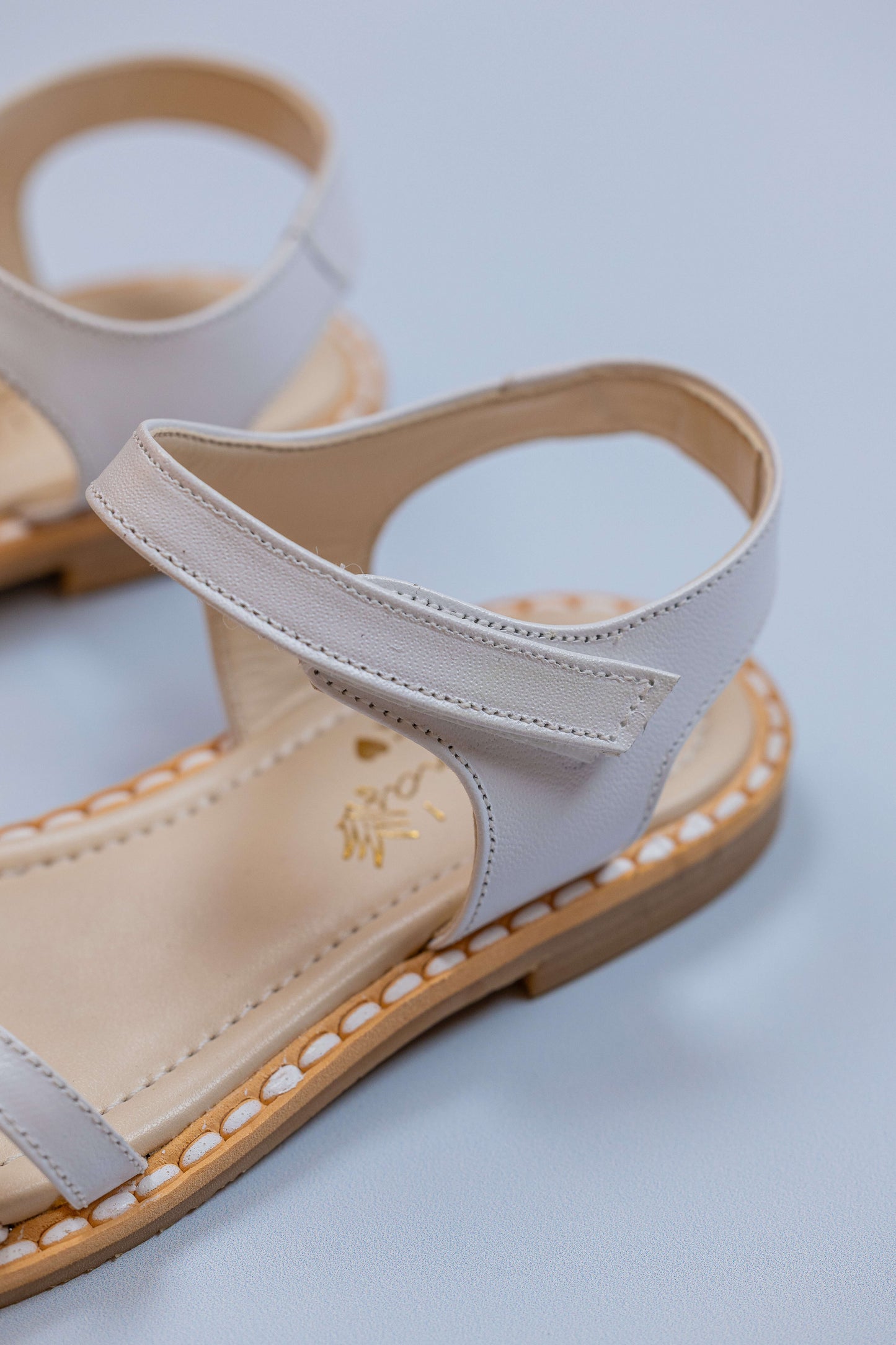 Sandália Infantil Ananás Lulu  Couro Branco