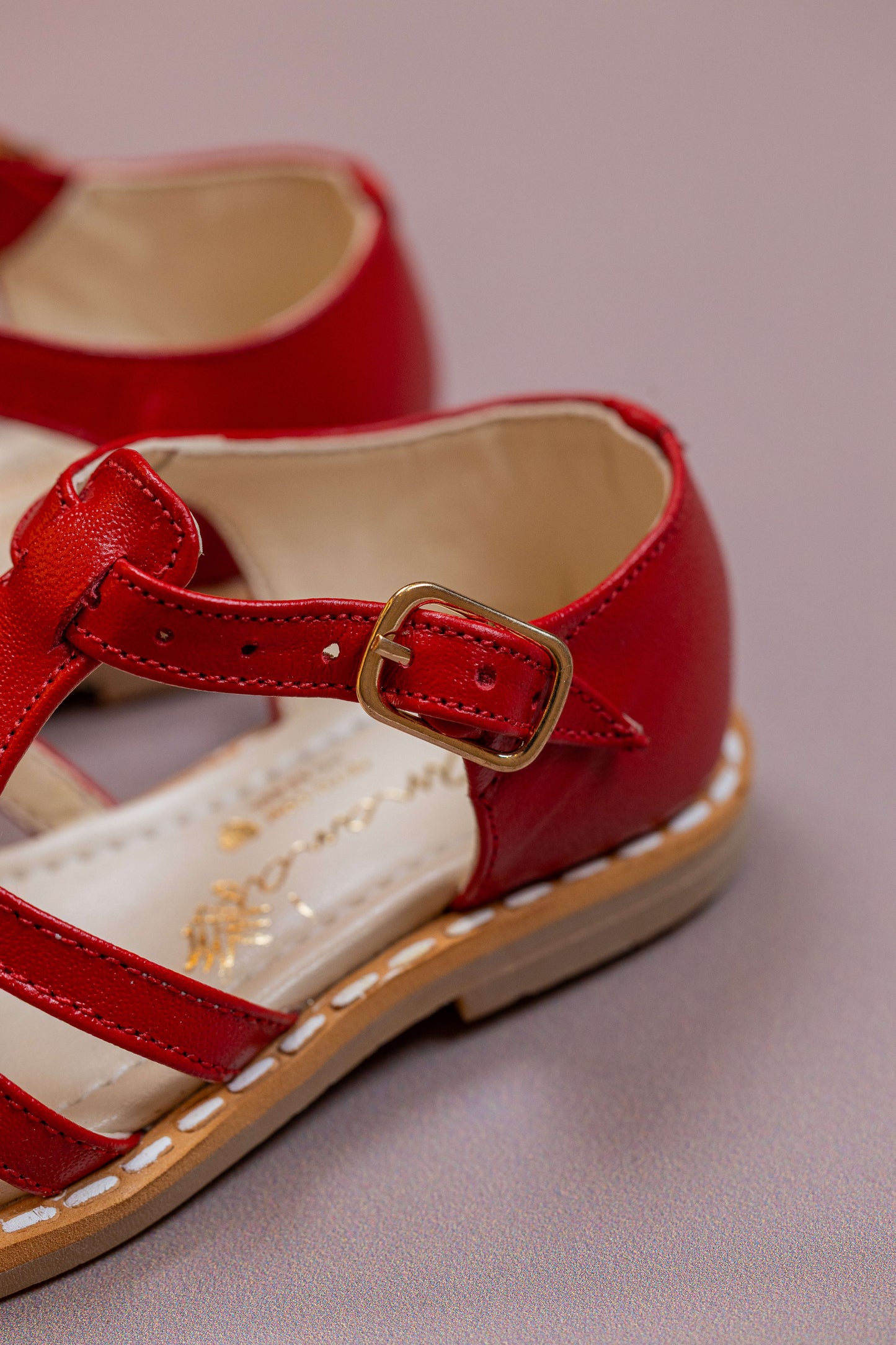 Sandália Infantil Ananás Amy Couro Vermelho