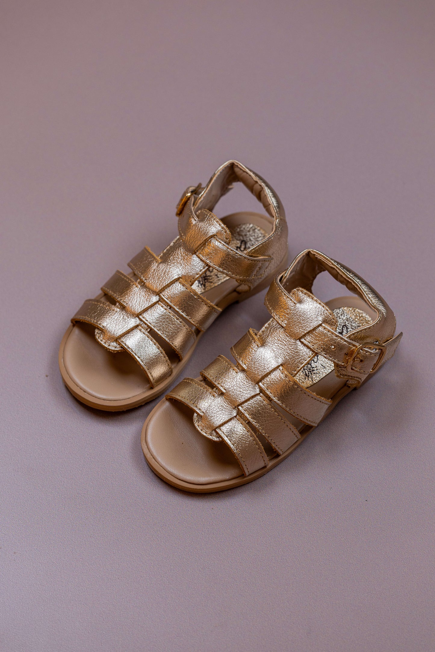 Sandália  Infantil Ananás Chris Couro Metalizado Ouro