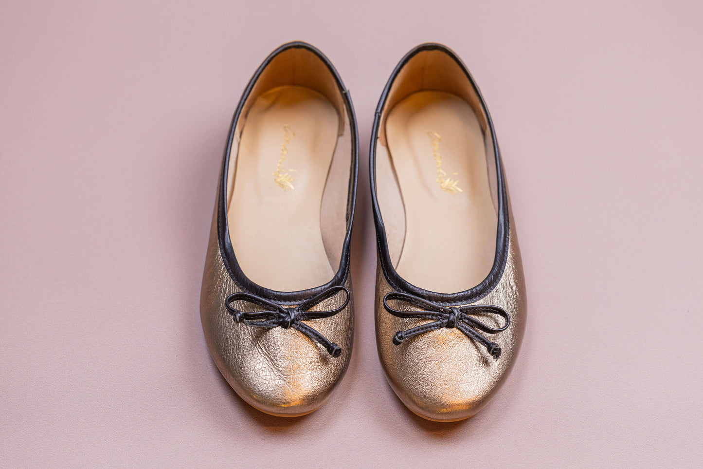 Sapatilha Infantil Ananás Bailarina Alicia Couro Ouro Velho