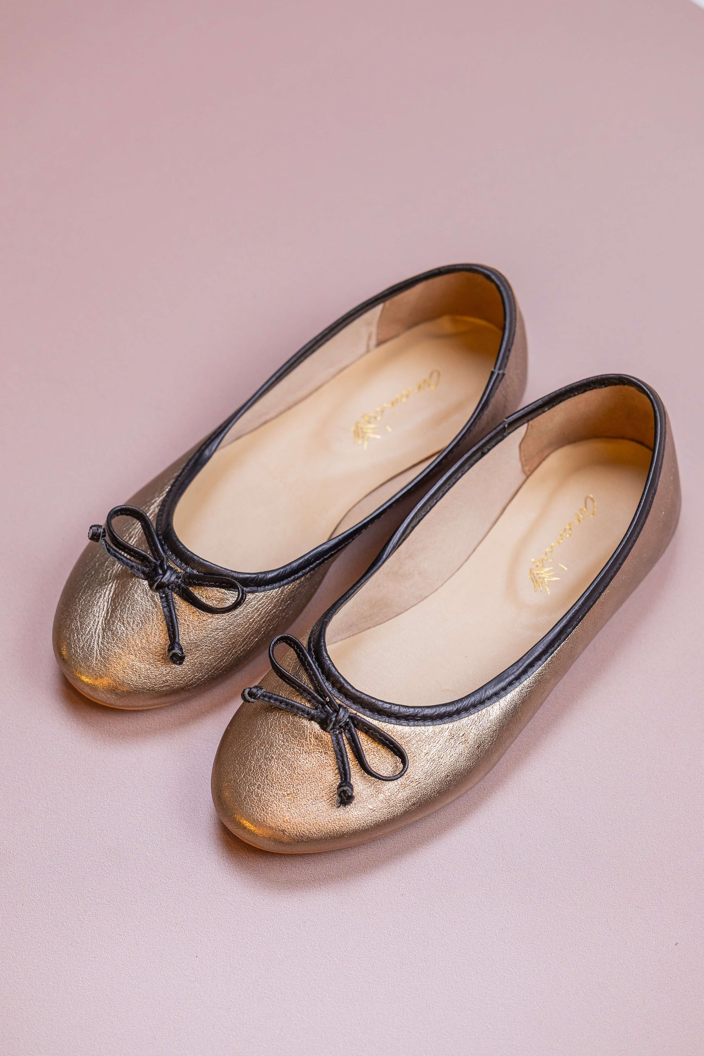 Sapatilha Infantil Ananás Bailarina Alicia Couro Ouro Velho