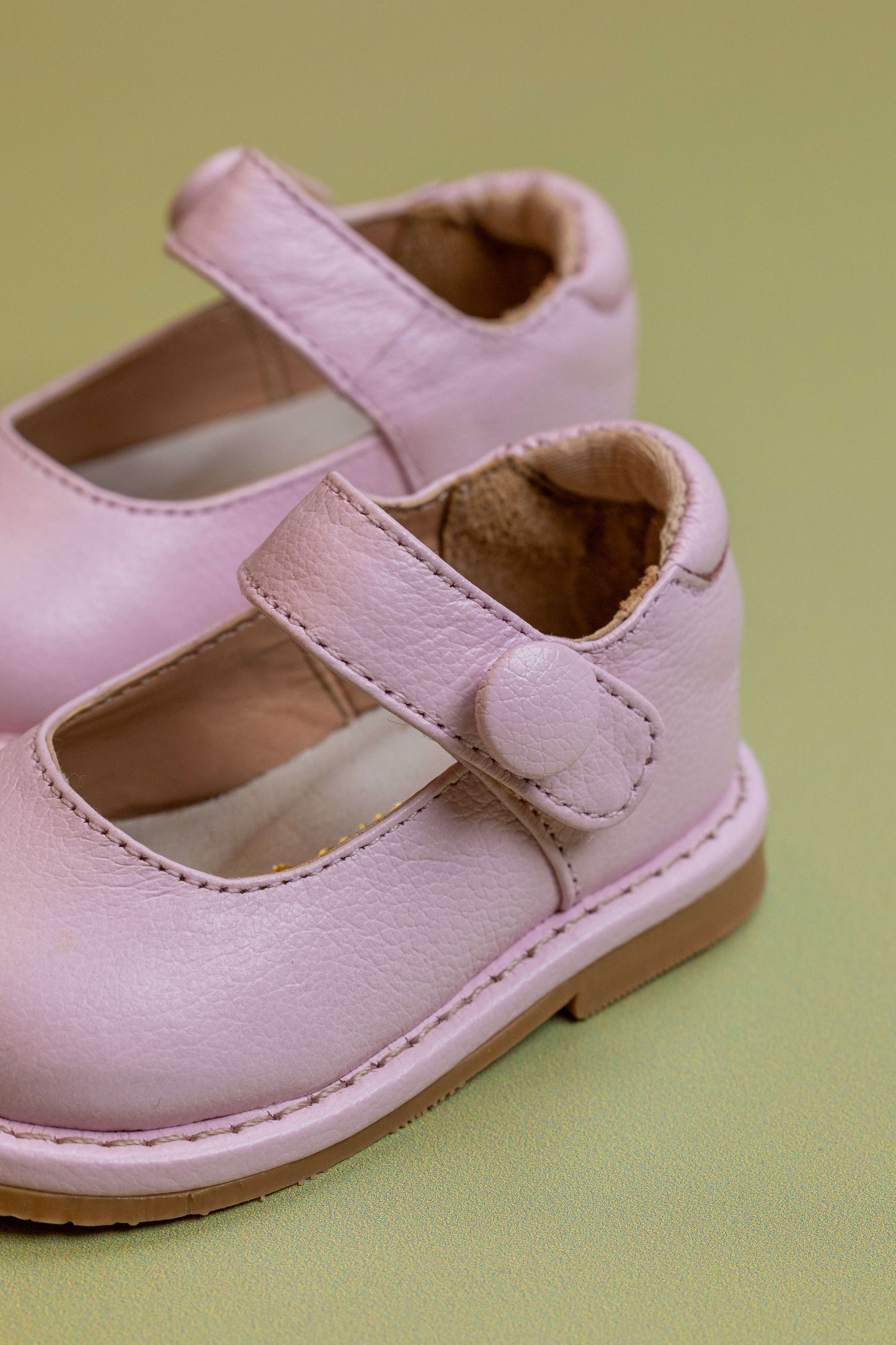 Sapato Infantil Ananás Olga Couro Rosa Bebê