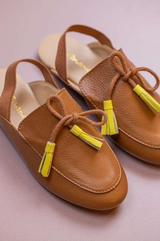 Mule Infantil Ananás Aida Couro Caramelo com Lima