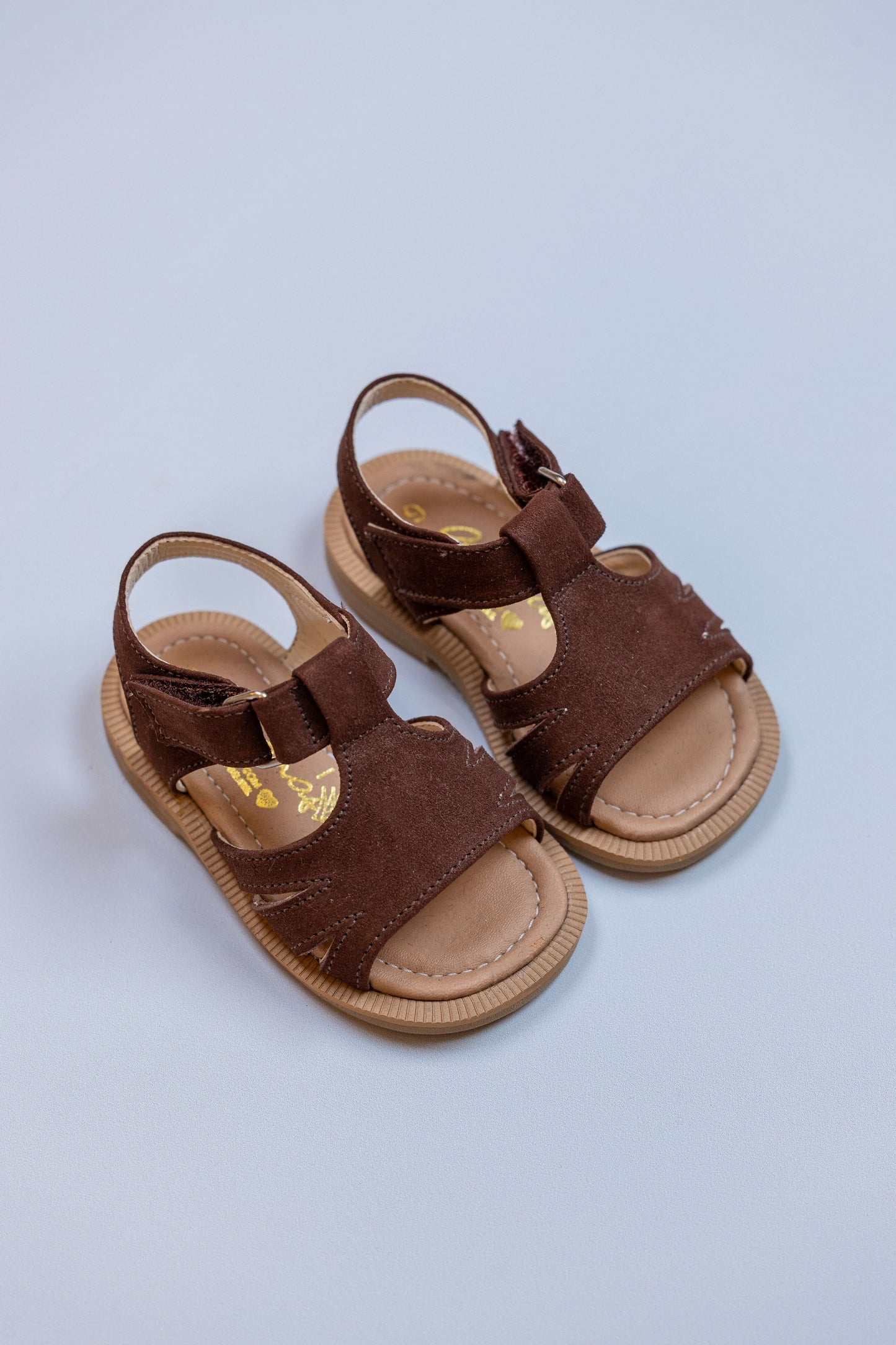 Sandália Infantil Ananás Léo Nobuck Café