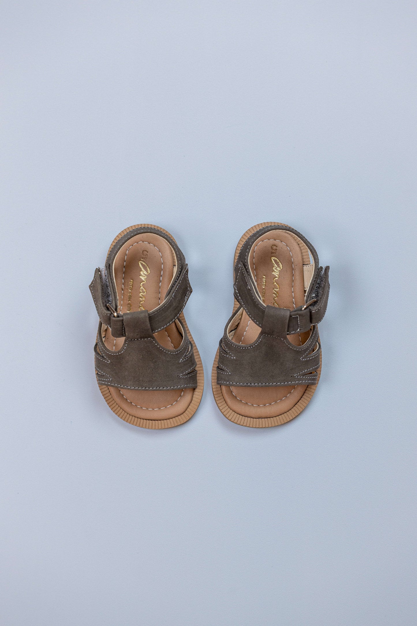 Sandália Infantil Ananás Léo Nobuck Cinza