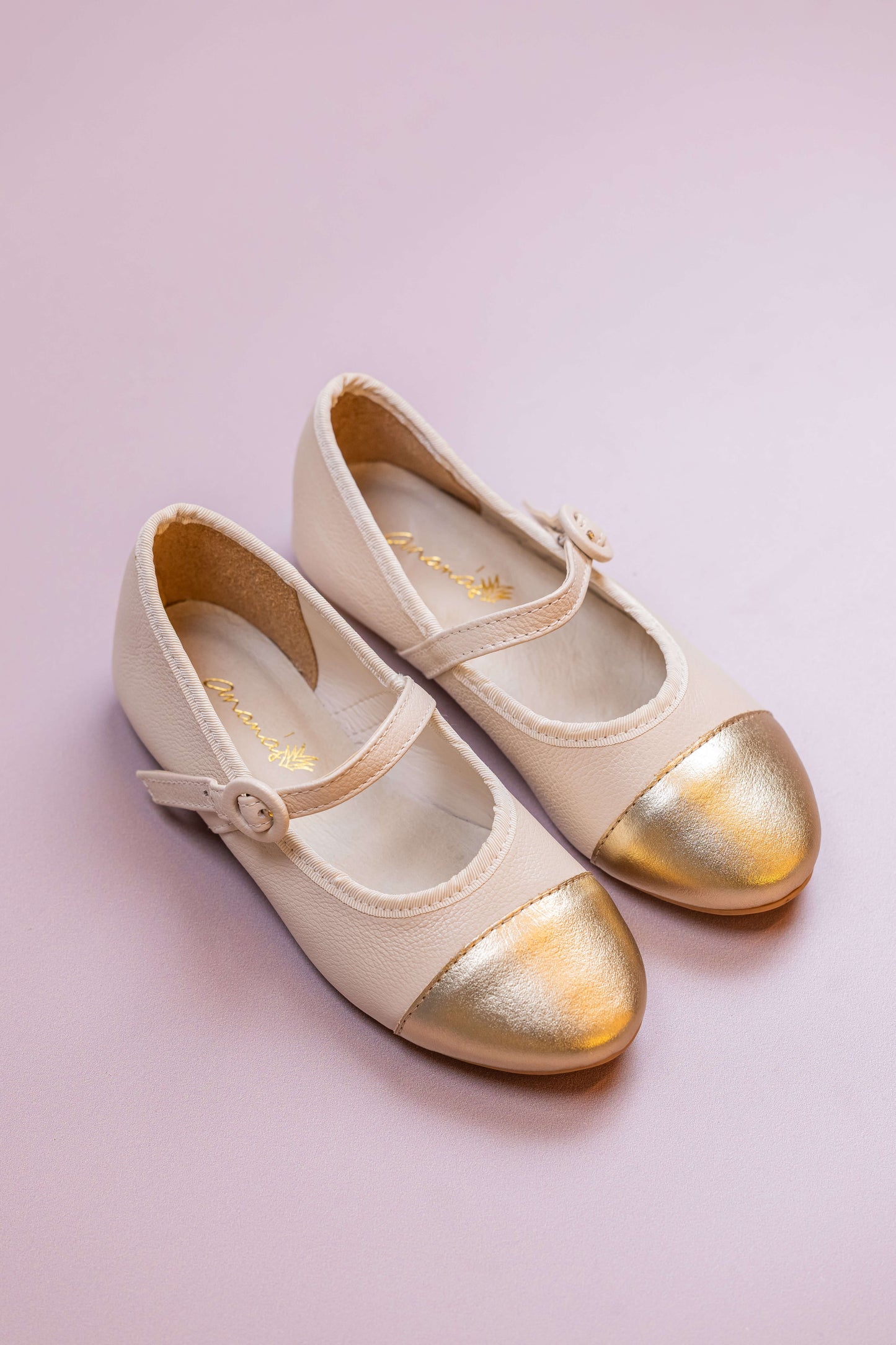 Sapatilha Infantil Ananás Amelie Couro Marfim com Ouro