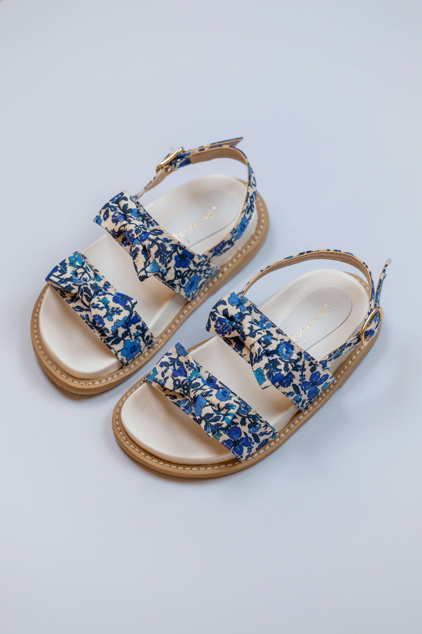 Papete Infantil Ananás Fleur Tecido Floral Azul