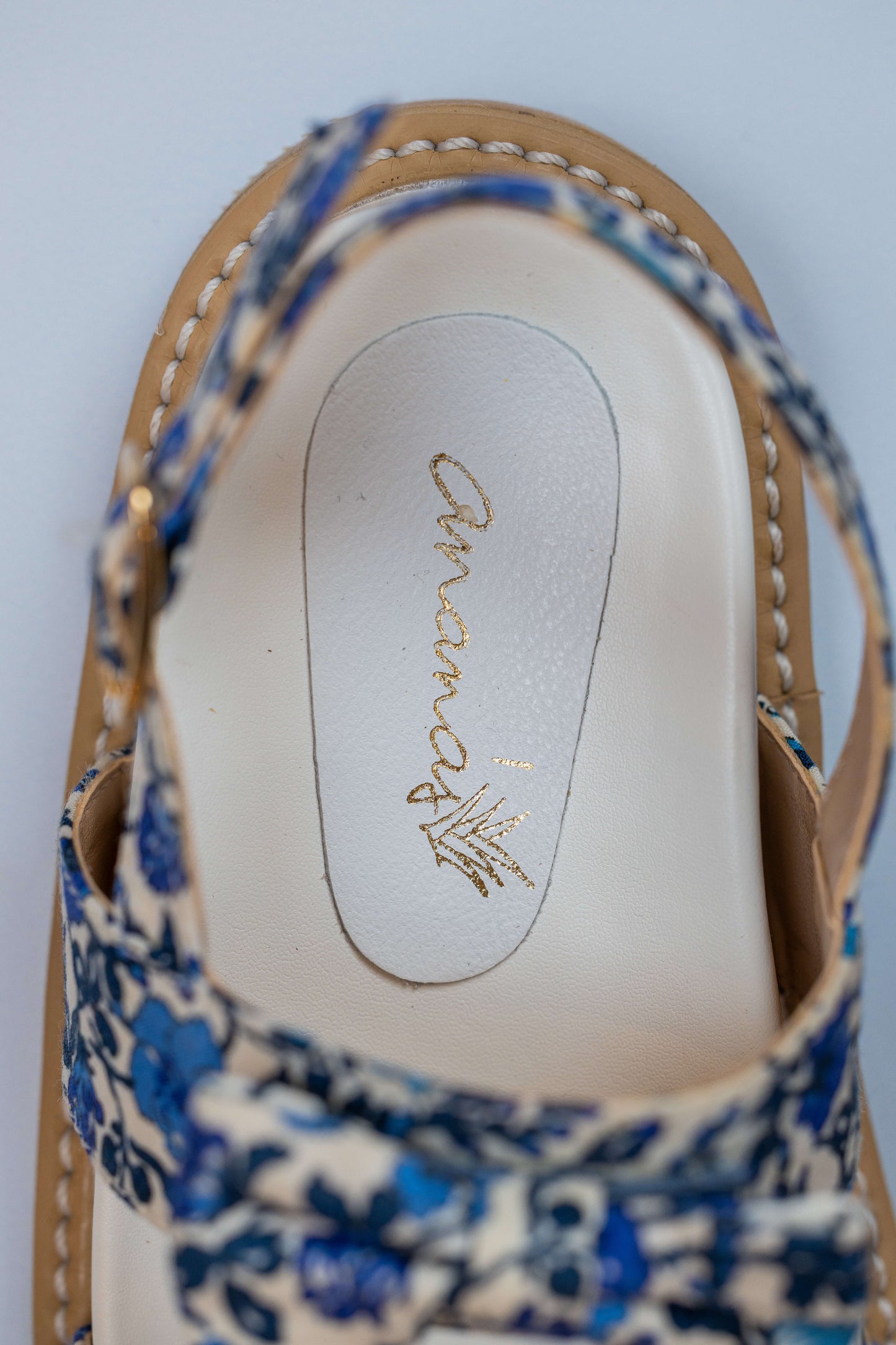 Papete Infantil Ananás Fleur Tecido Floral Azul