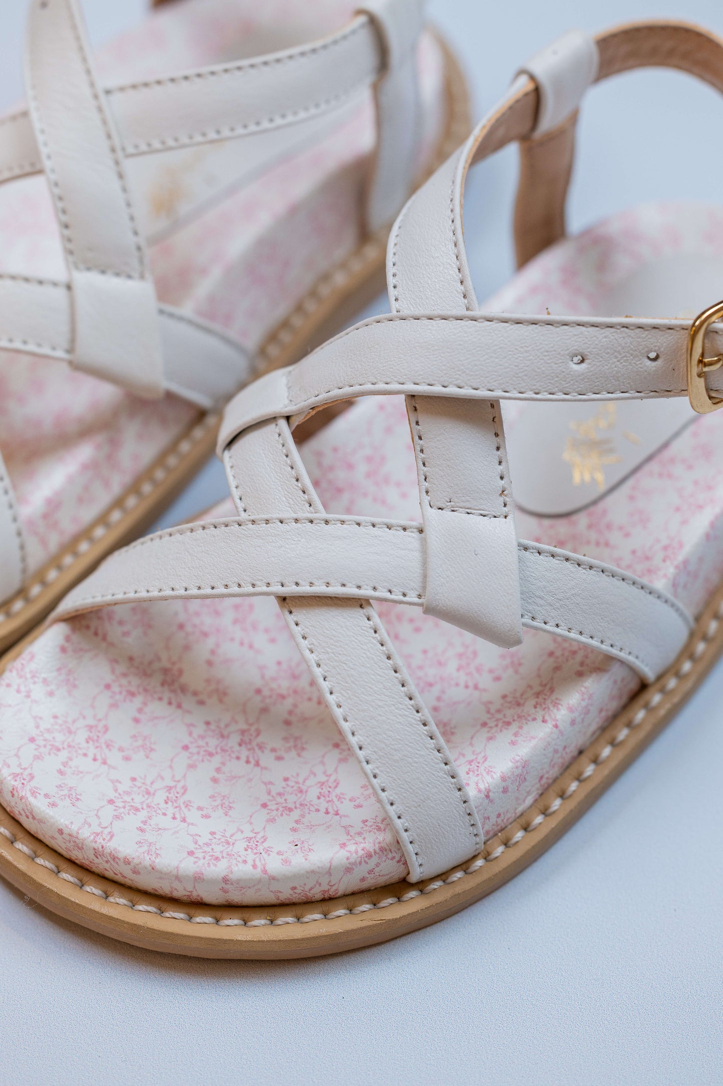 Papete Infantil Ananás Rosa Couro Branco
